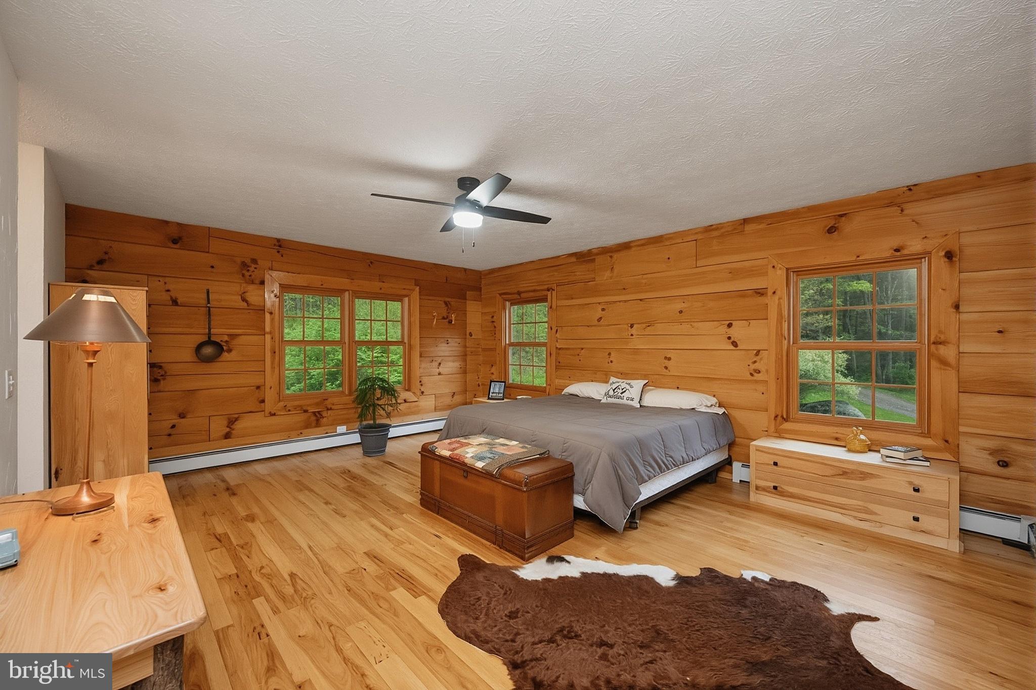 BEAR CREEK - Residential