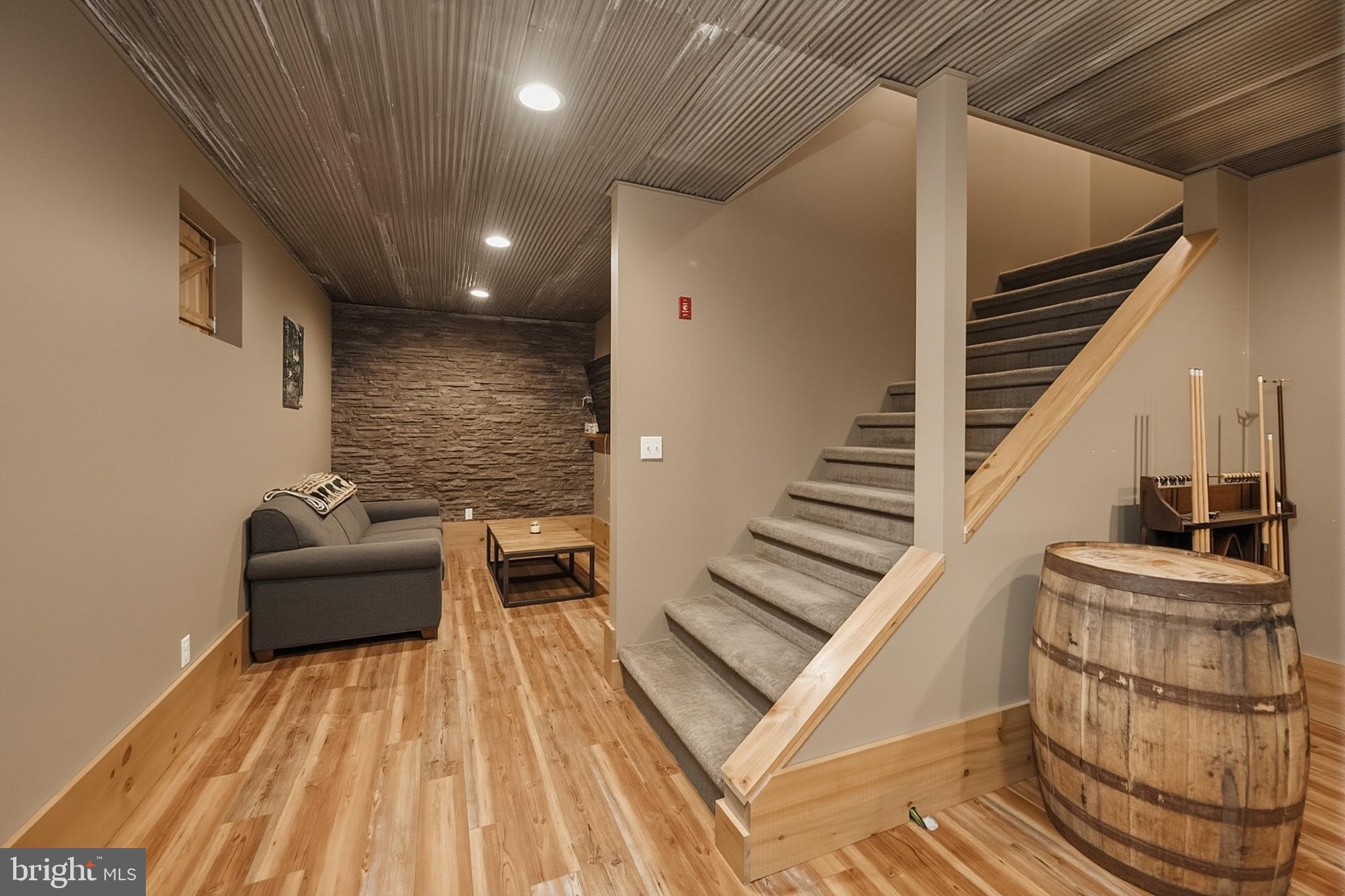 BEAR CREEK - Residential