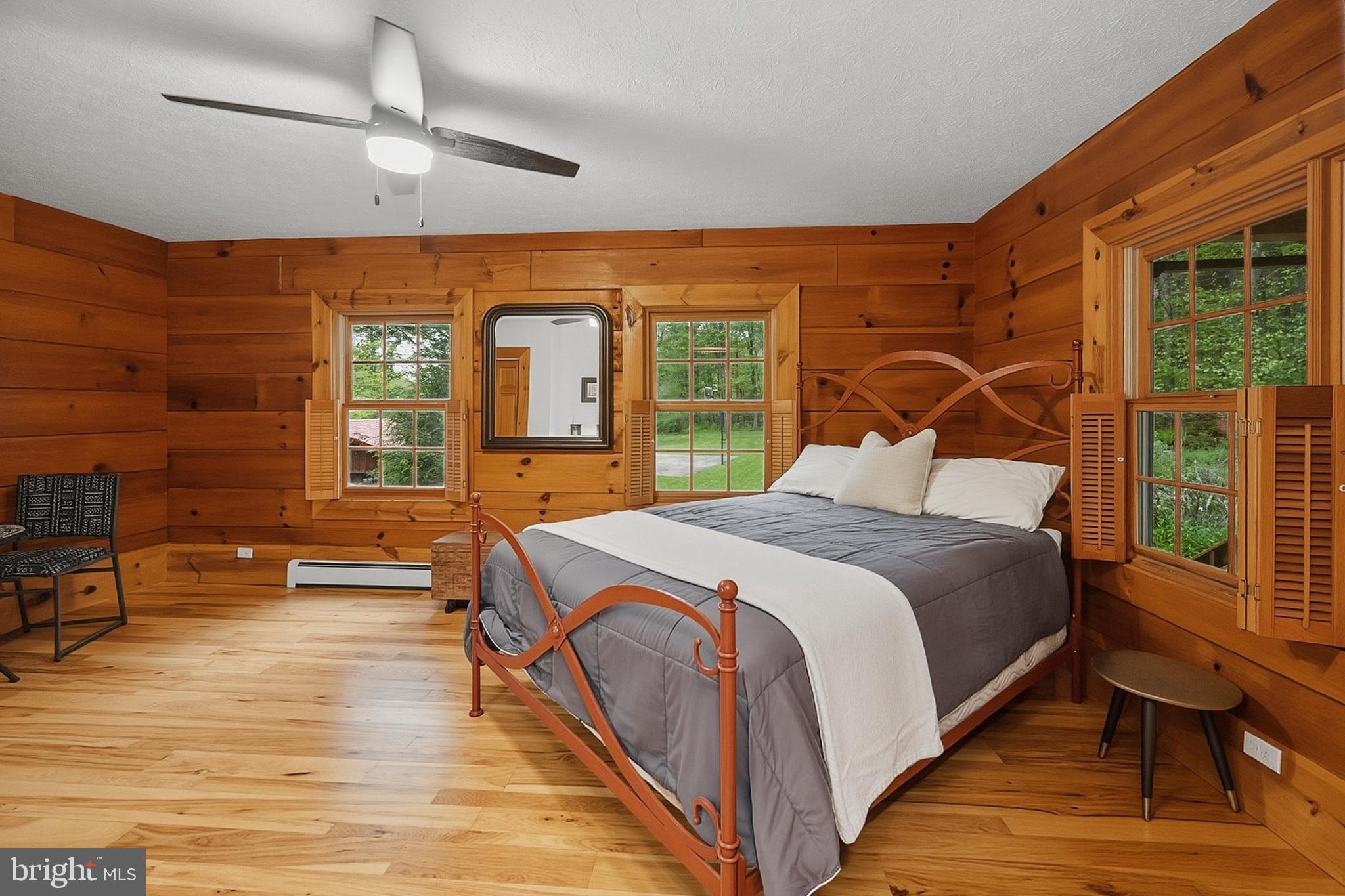BEAR CREEK - Residential