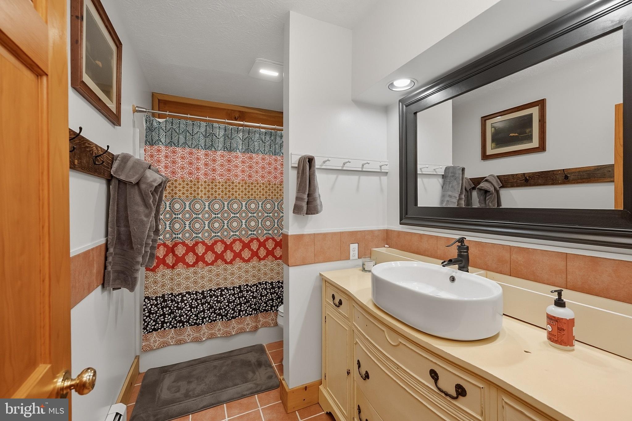 BEAR CREEK - Residential