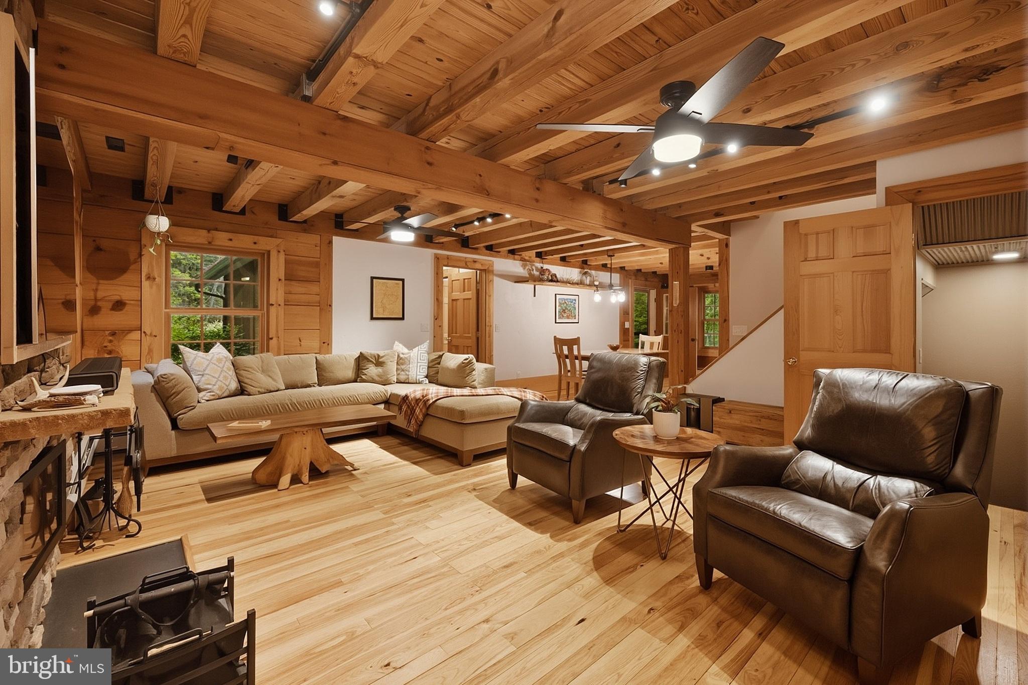 BEAR CREEK - Residential