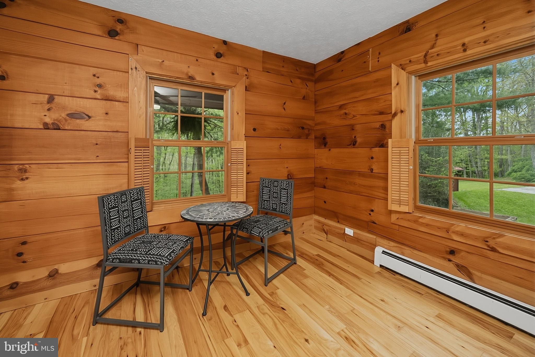 BEAR CREEK - Residential