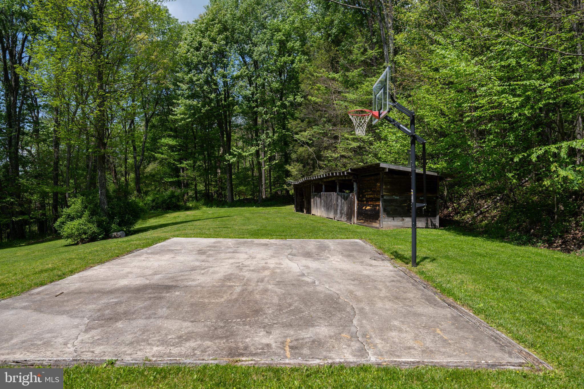 BEAR CREEK - Residential