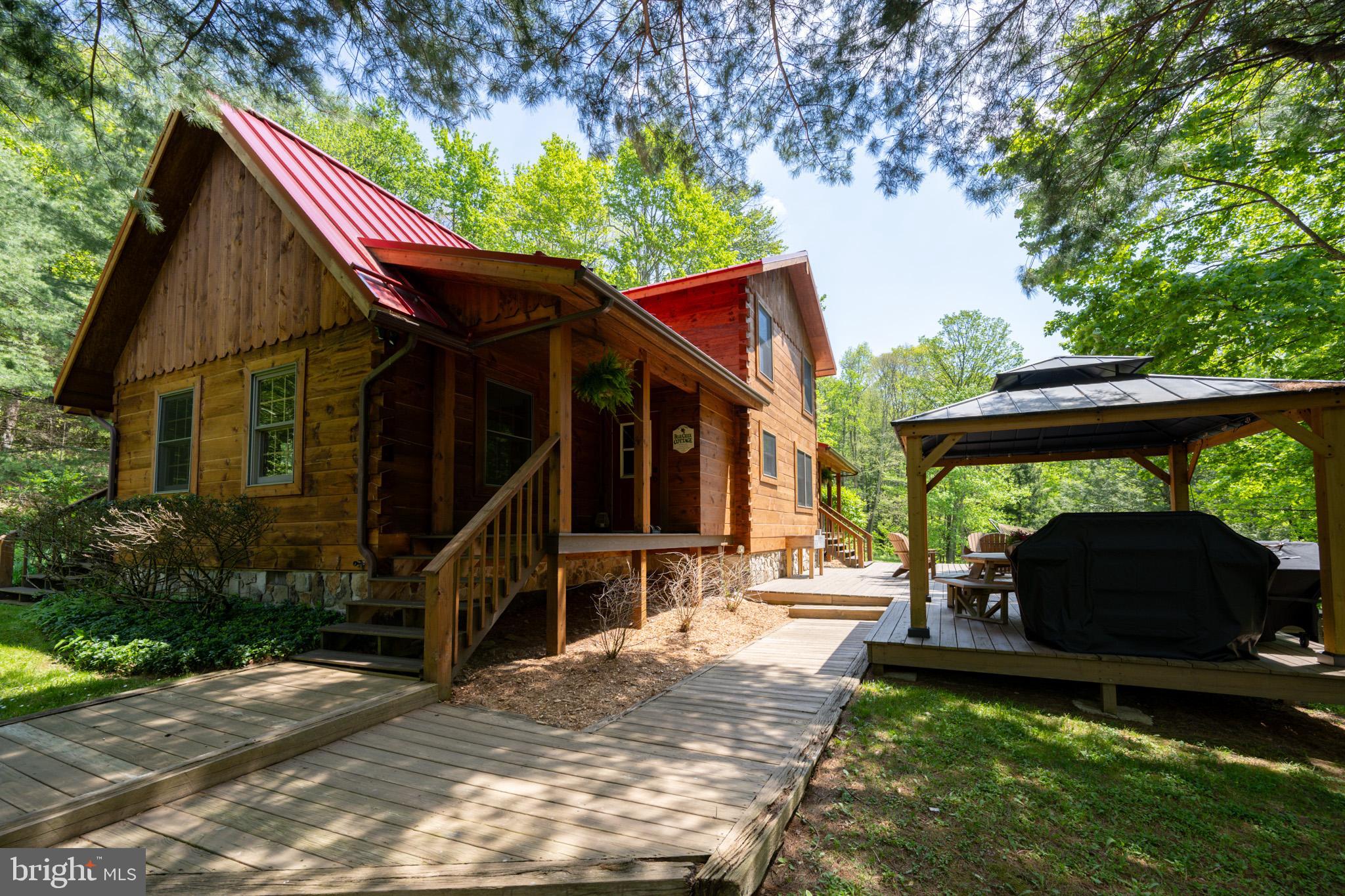 BEAR CREEK - Residential