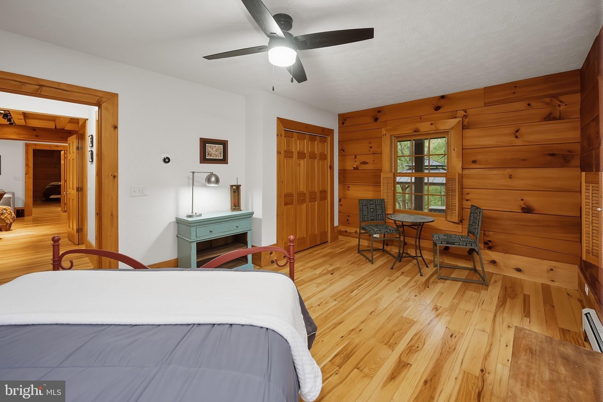 BEAR CREEK - Residential