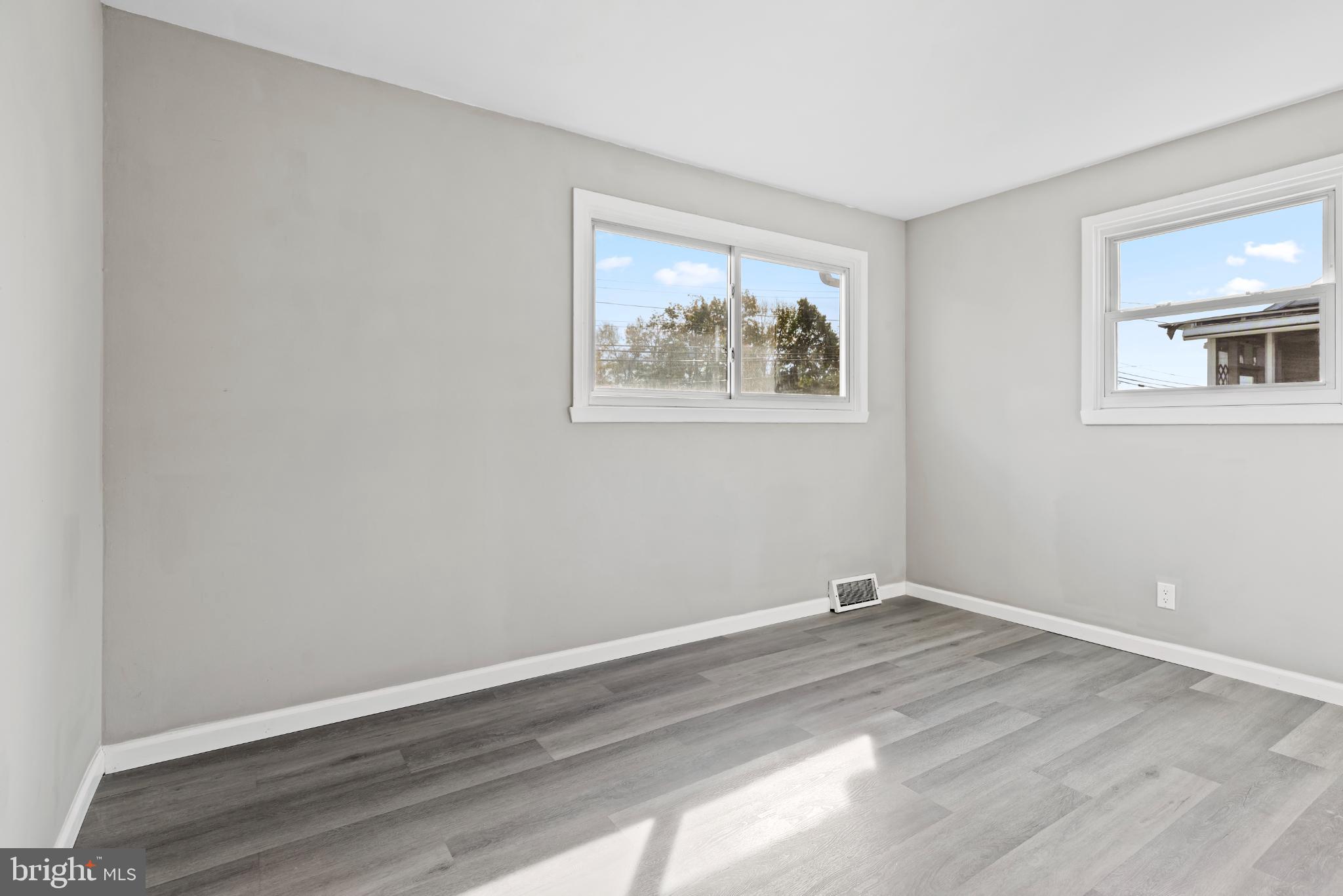 CUMBERLAND PARK - Residential