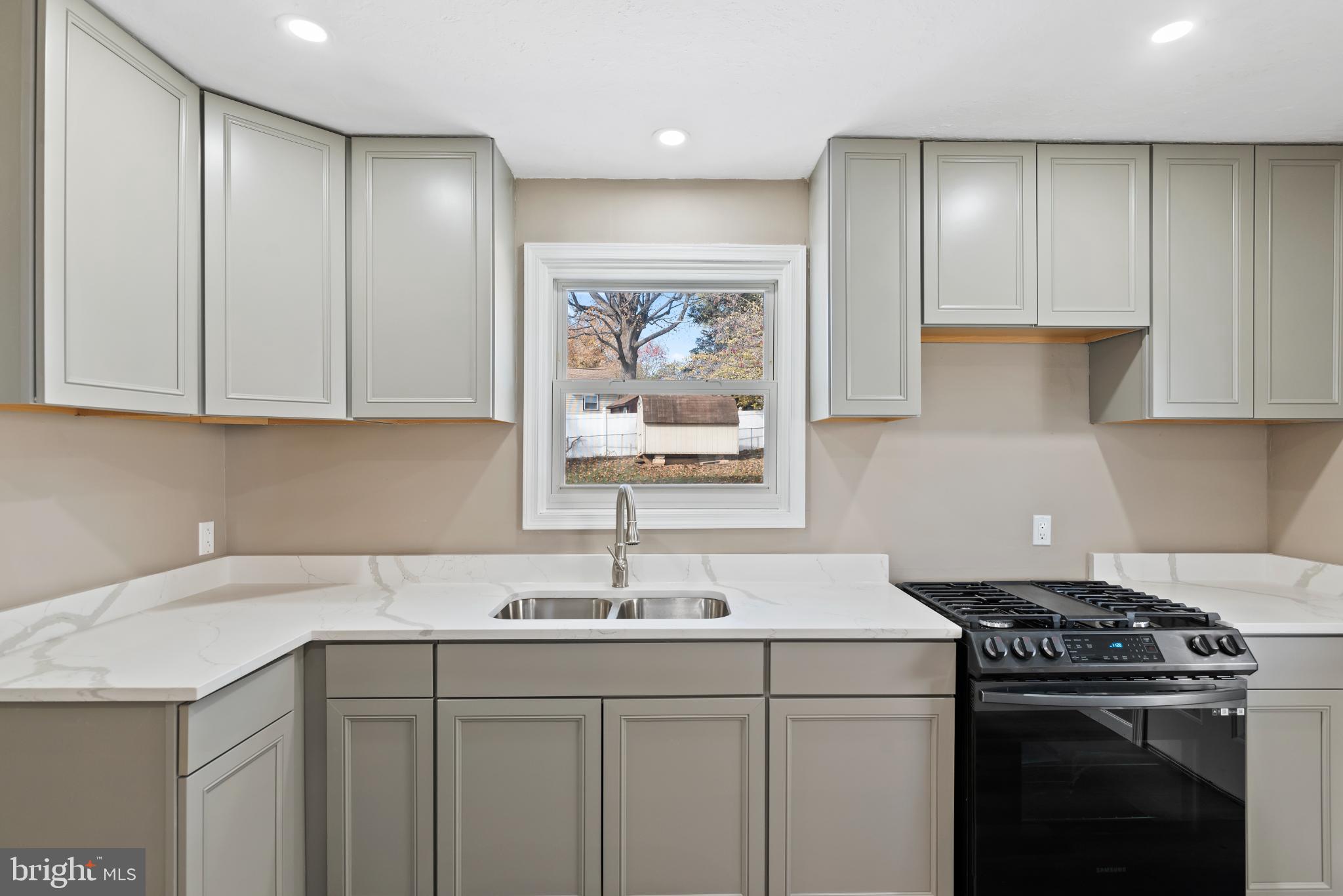 CUMBERLAND PARK - Residential