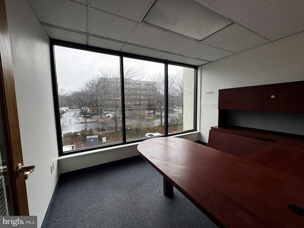 ATRIUM I OFFICE - Commercial Sale
