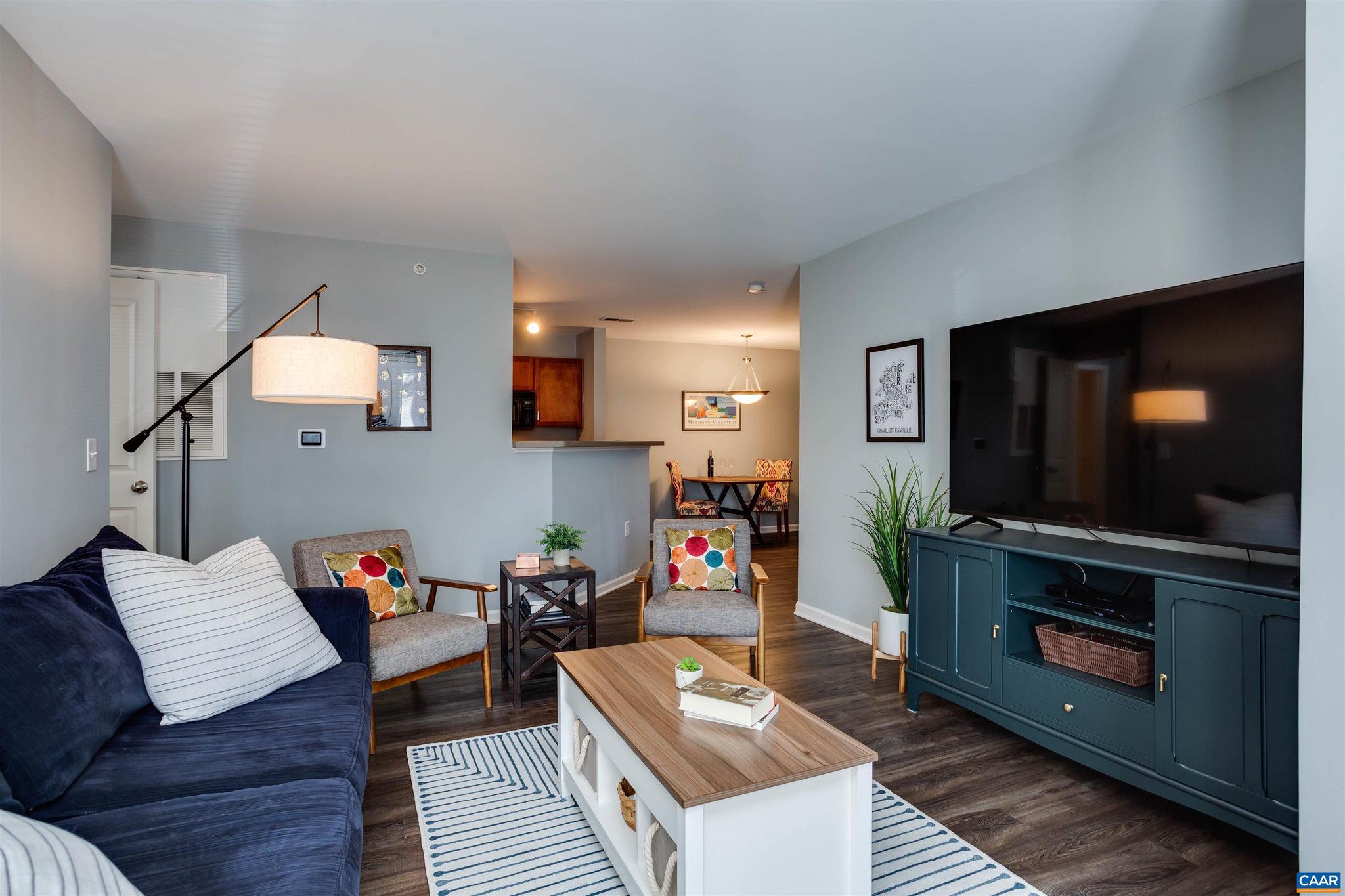 WALKER SQUARE CONDOS - Residential