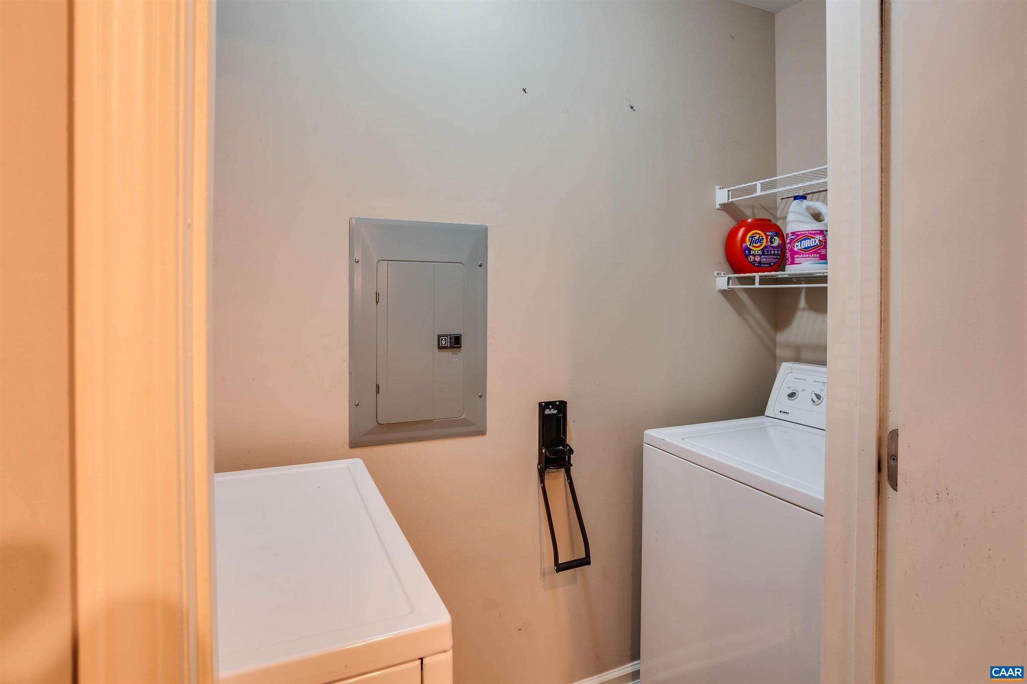 WALKER SQUARE CONDOS - Residential