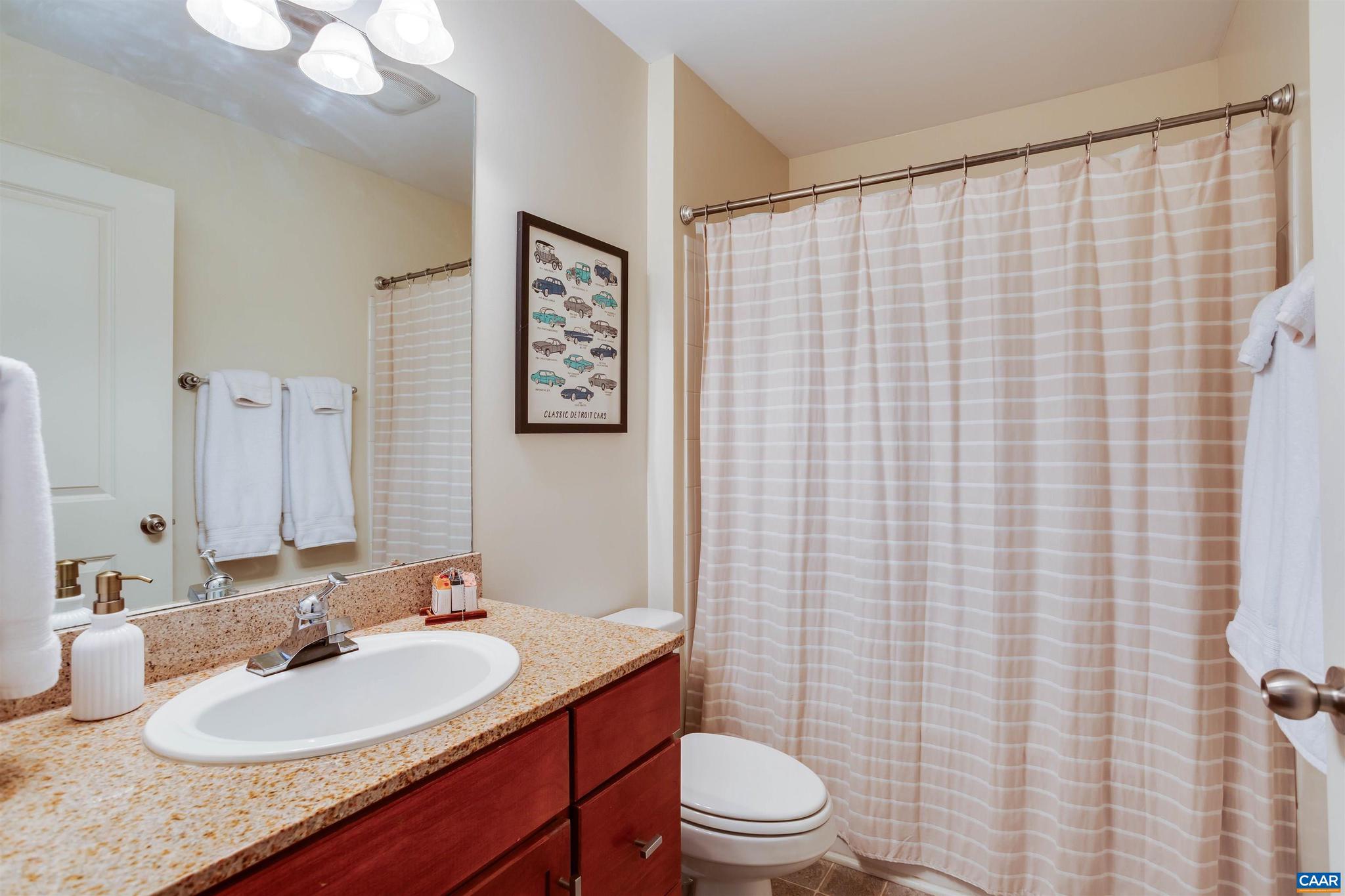 WALKER SQUARE CONDOS - Residential