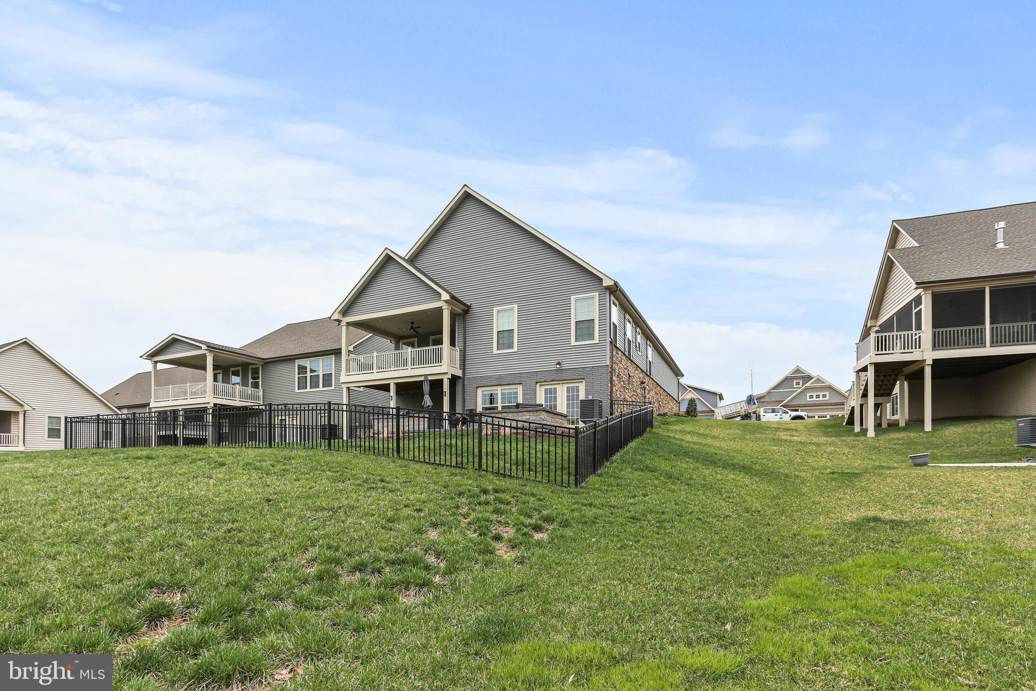 THE WOODLANDS - Residential
