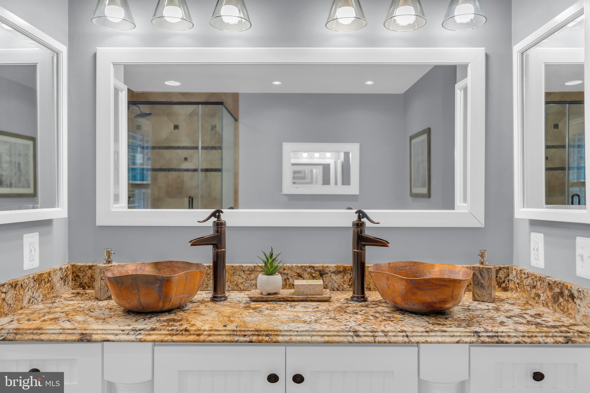 ARDMORE WOODS - Residential