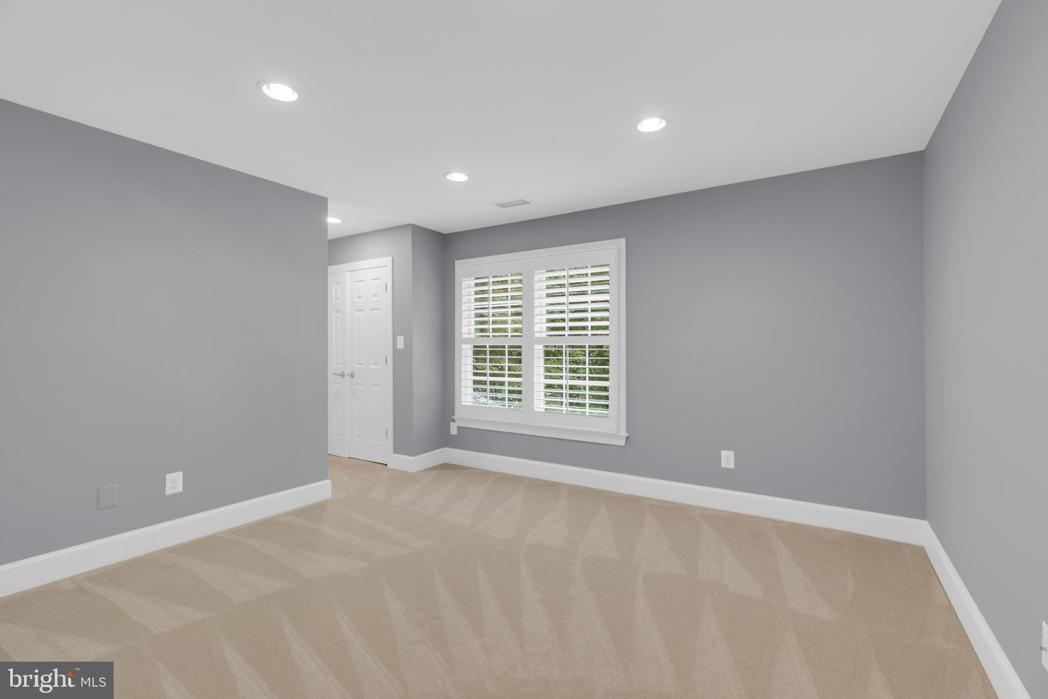 ARDMORE WOODS - Residential