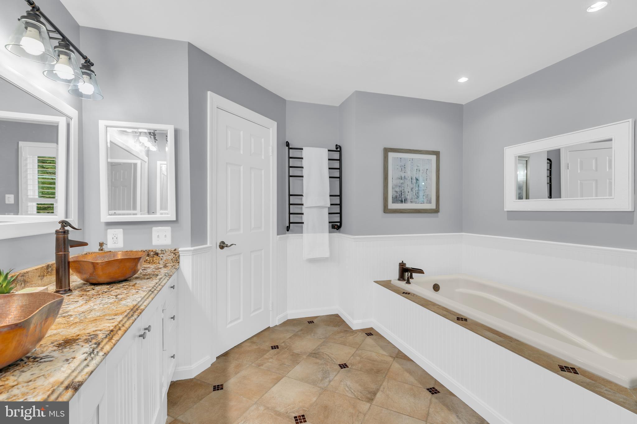 ARDMORE WOODS - Residential