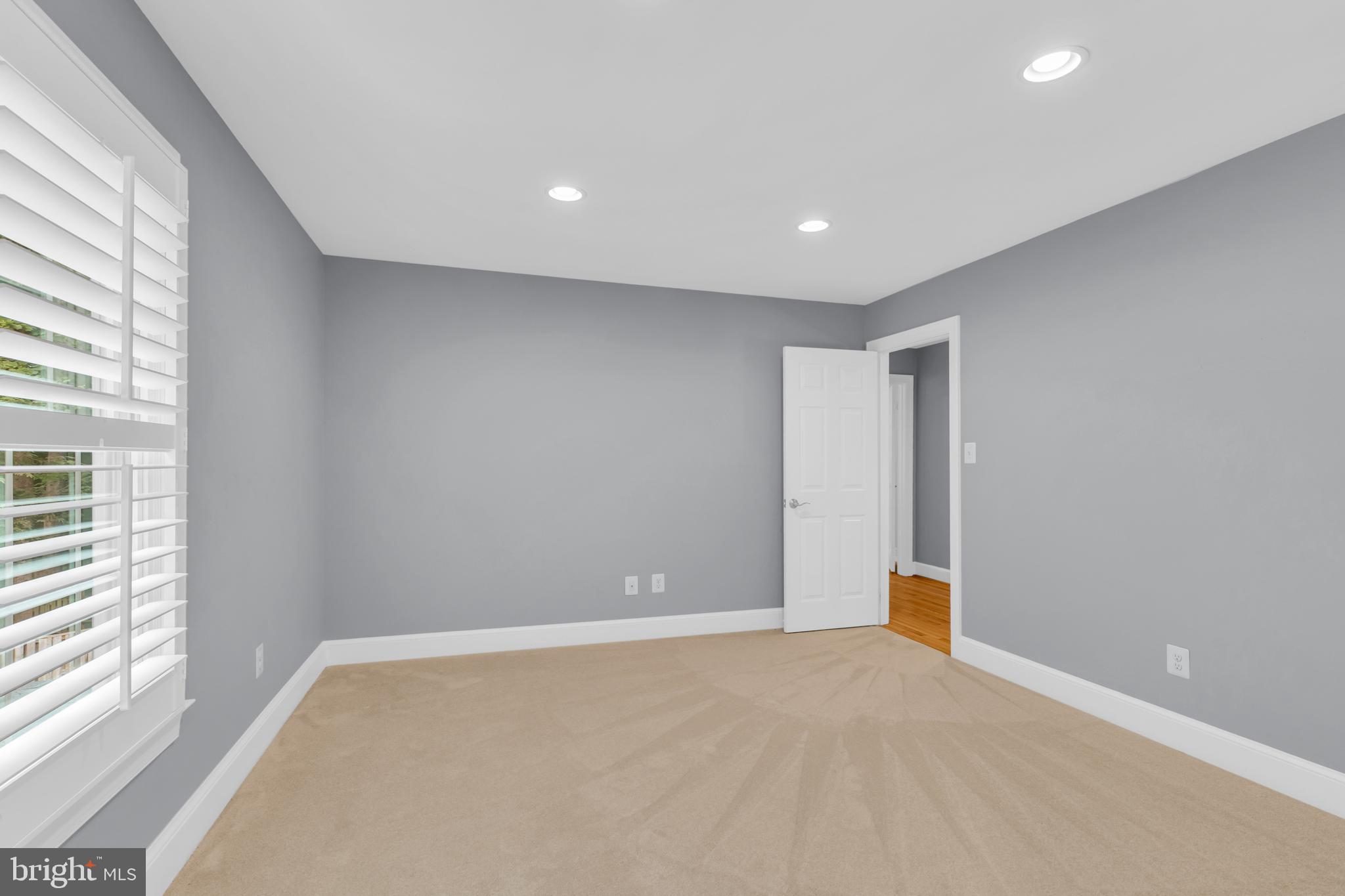 ARDMORE WOODS - Residential