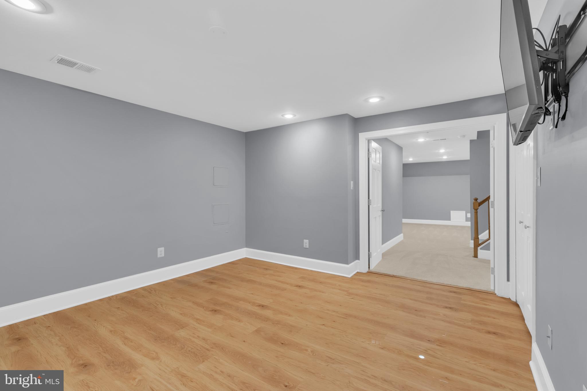 ARDMORE WOODS - Residential