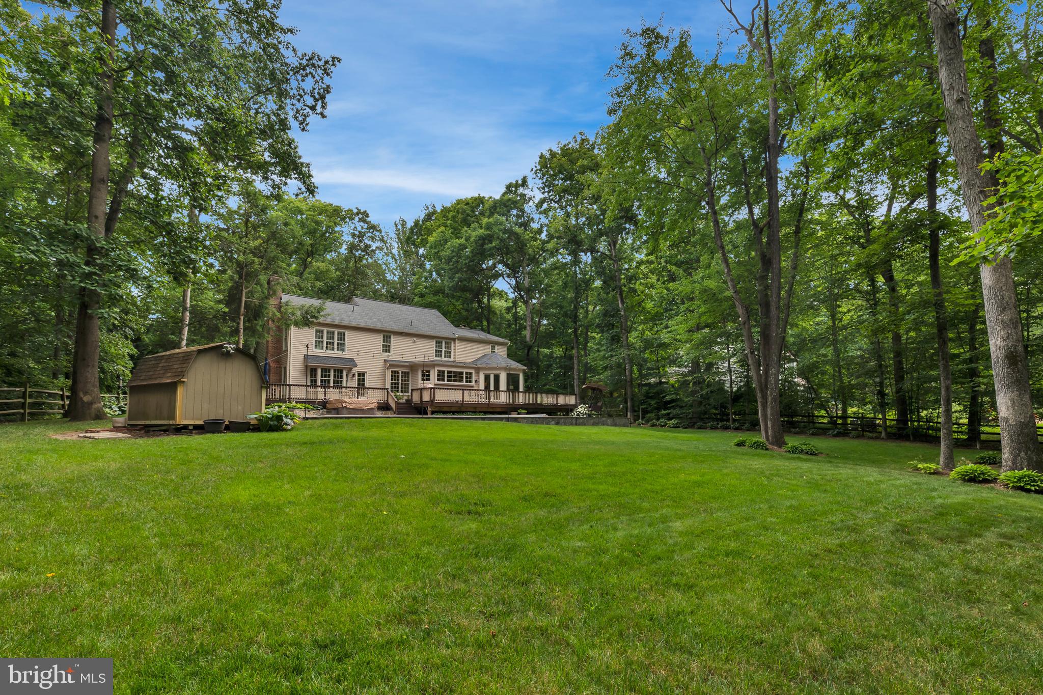 ARDMORE WOODS - Residential