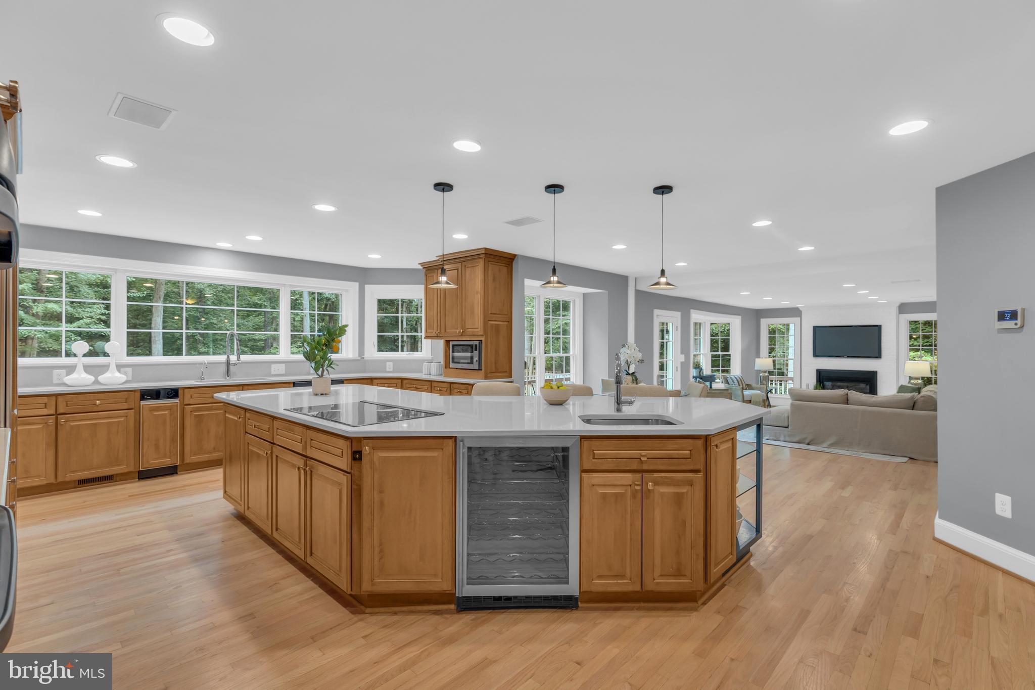 ARDMORE WOODS - Residential
