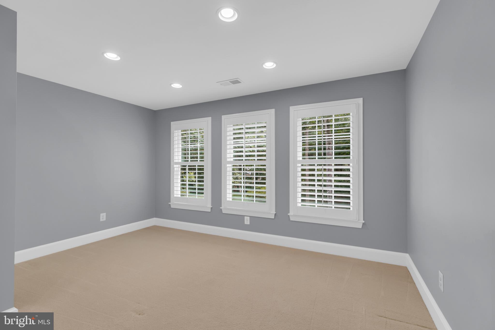 ARDMORE WOODS - Residential
