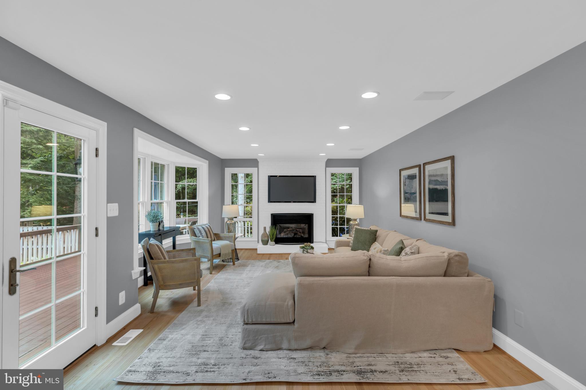 ARDMORE WOODS - Residential