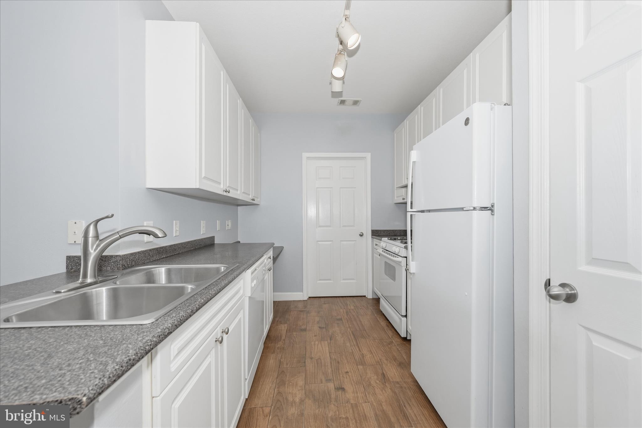 THE FITZ - Residential