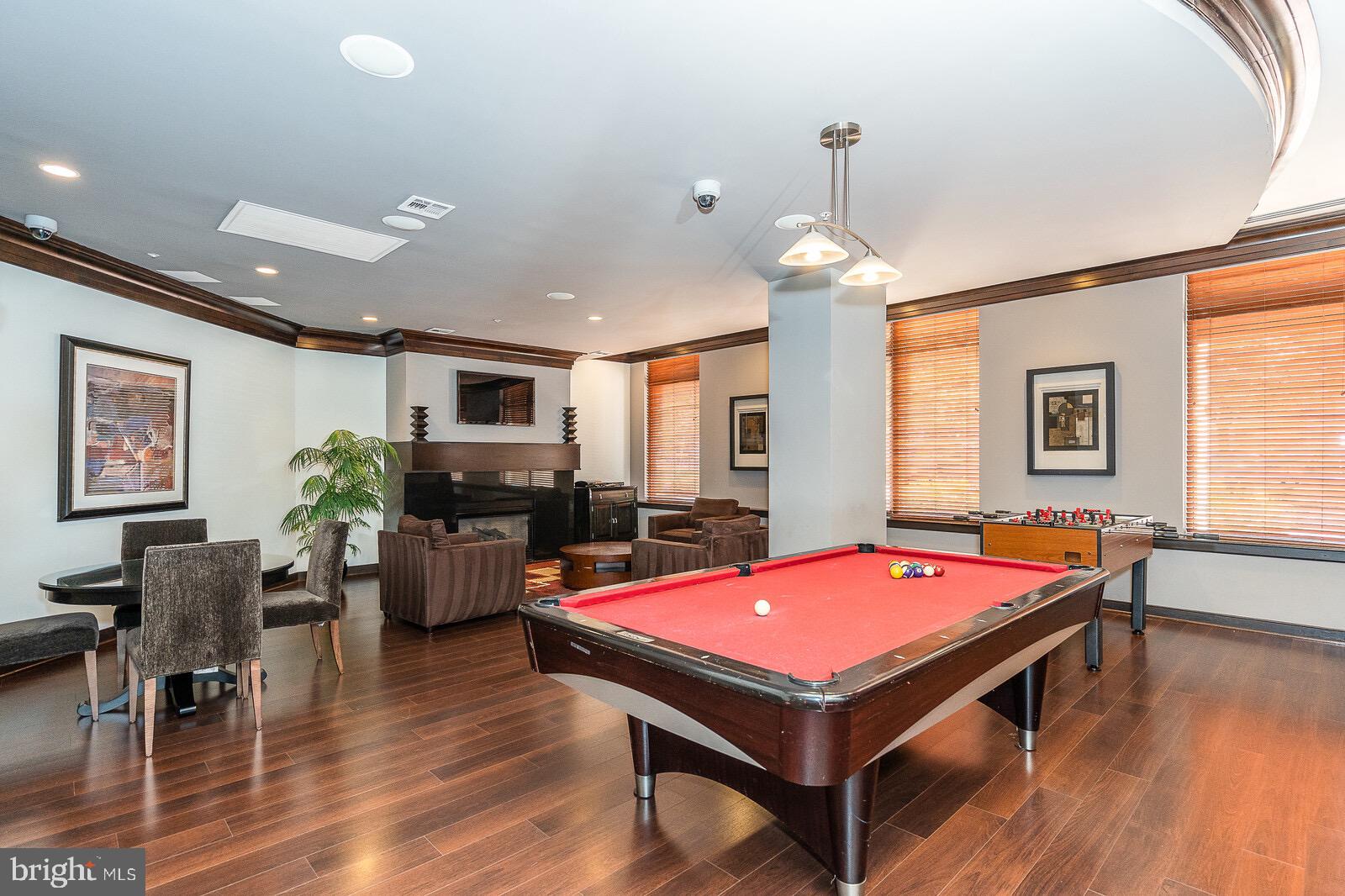 SAVOY AT RESTON TOWN CENTER - Residential Lease