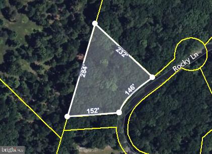 Ready to build your dream home or vacation home? This .87-acre lot is the spot for you. Bring your ideas and plans to build your perfect home.