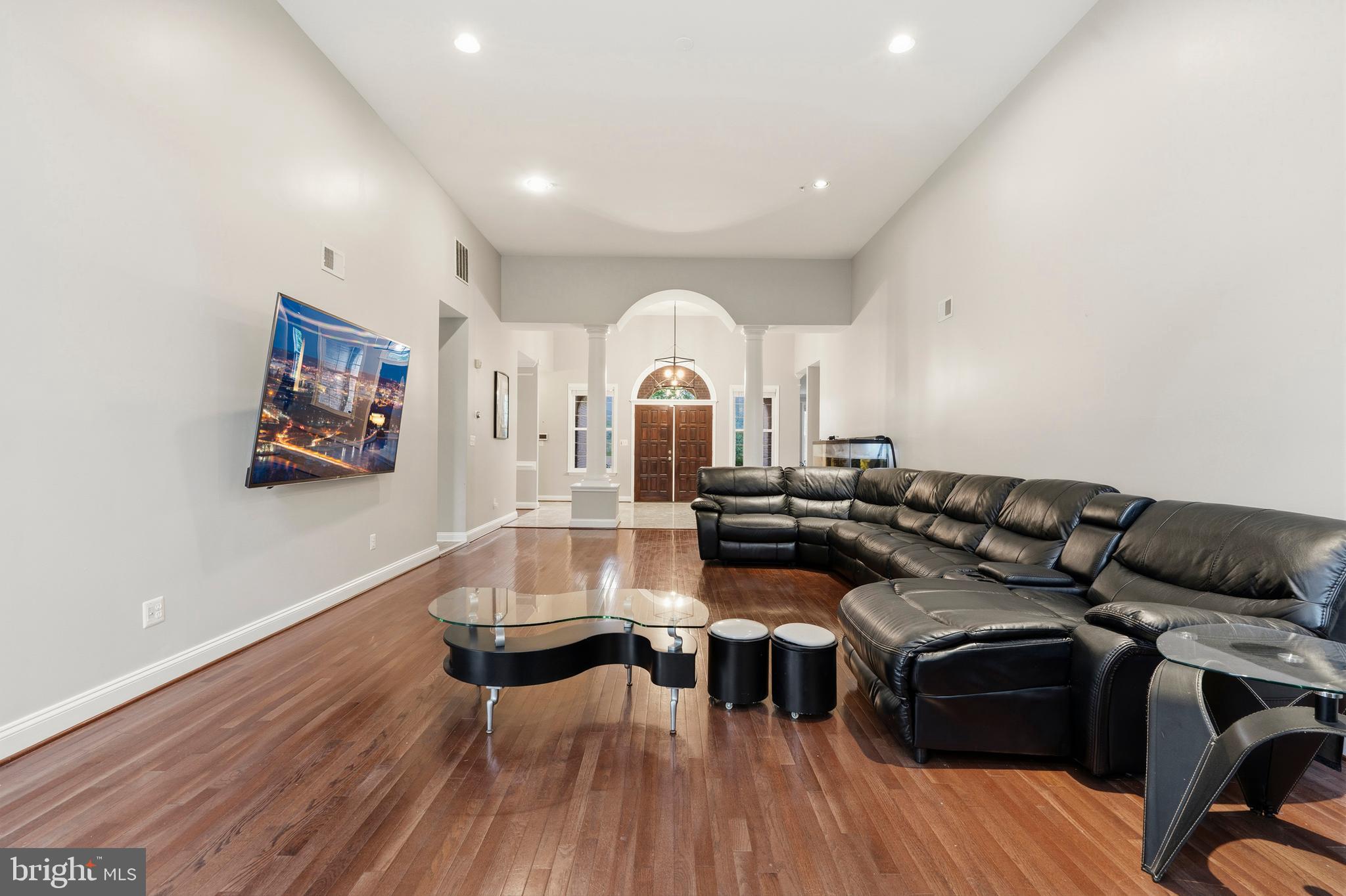 TANTALLON HILLS - Residential