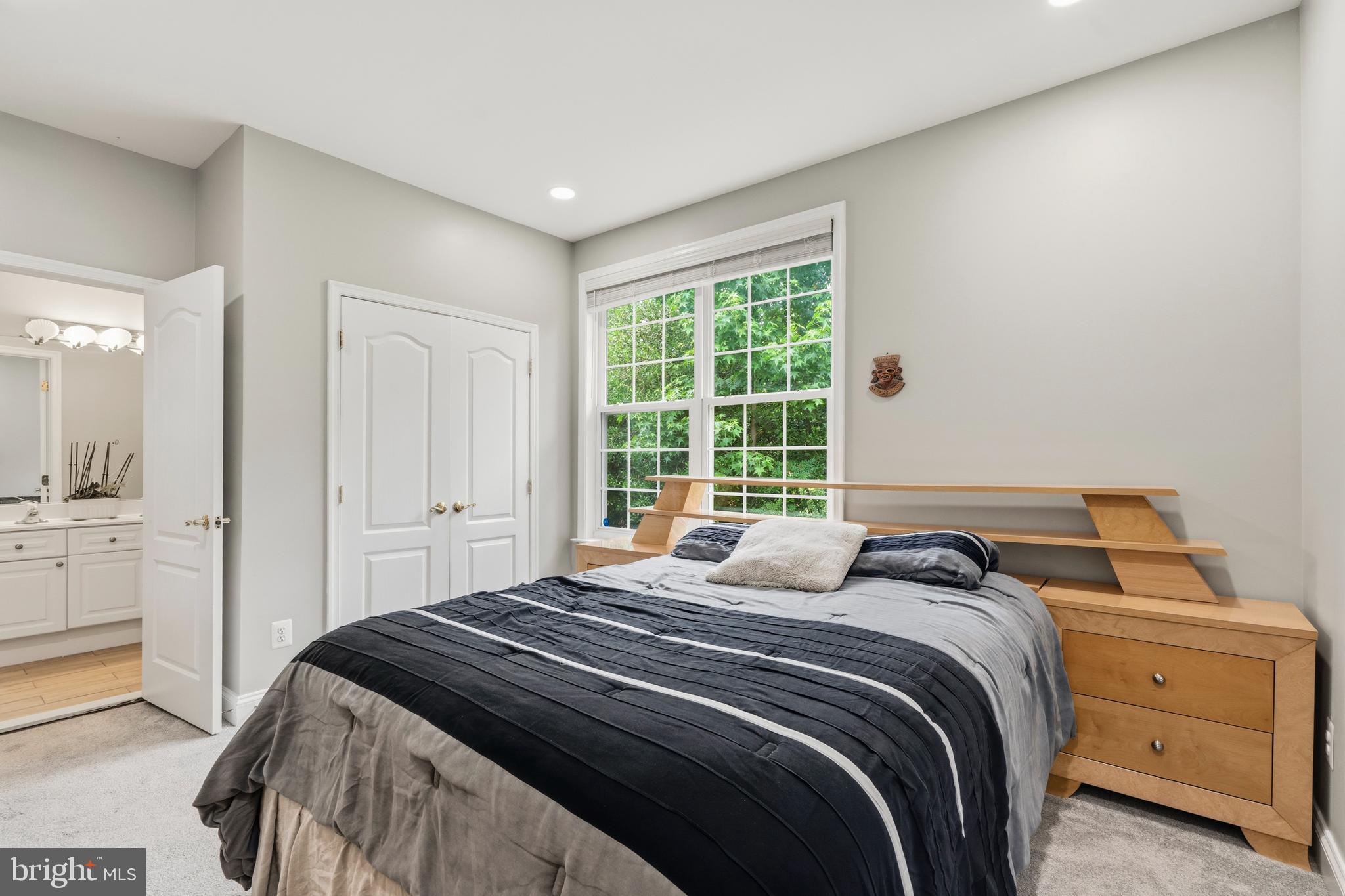 TANTALLON HILLS - Residential