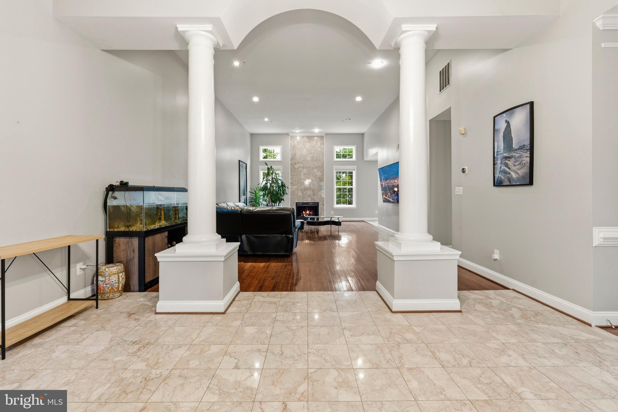 TANTALLON HILLS - Residential