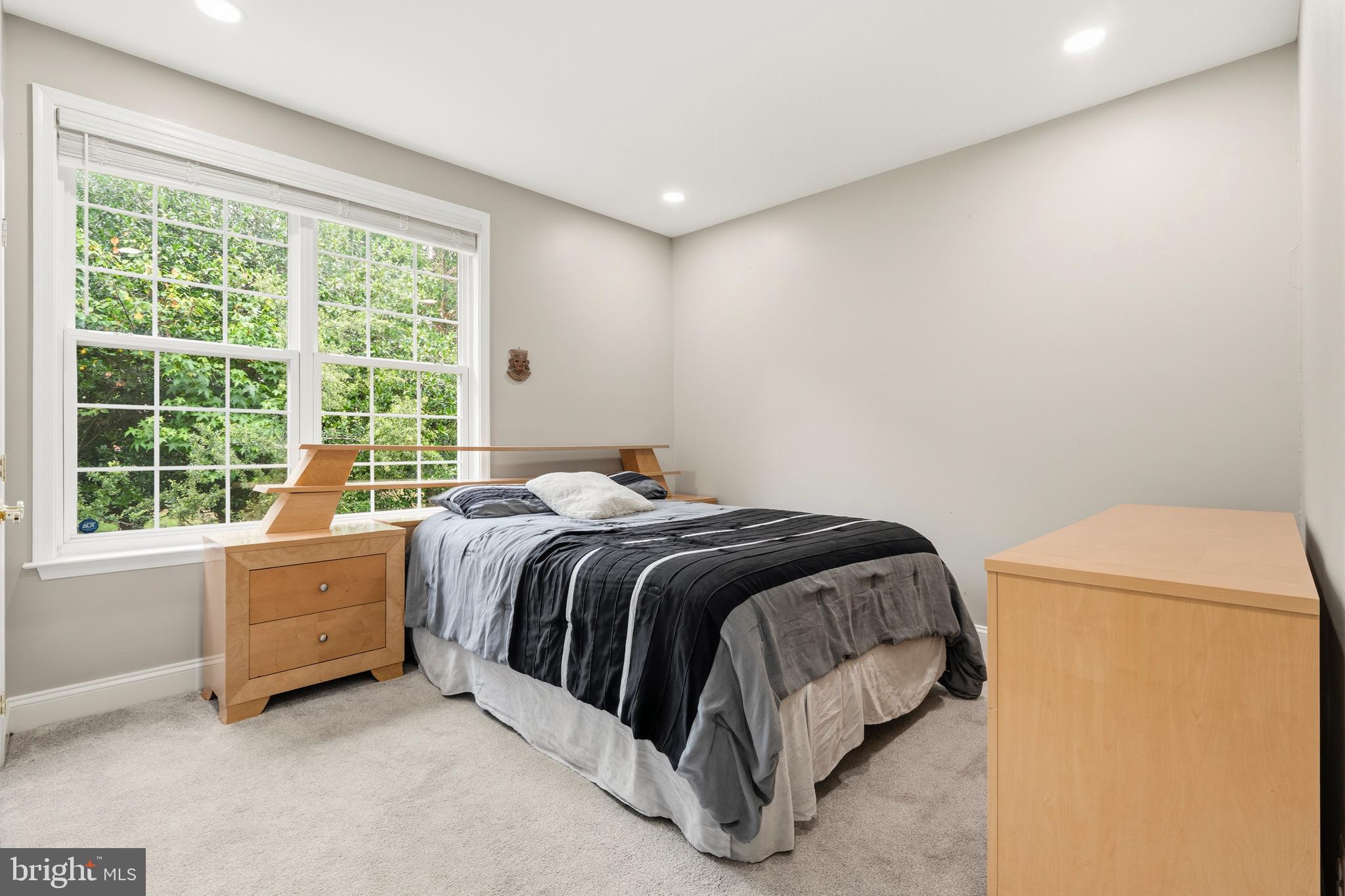 TANTALLON HILLS - Residential