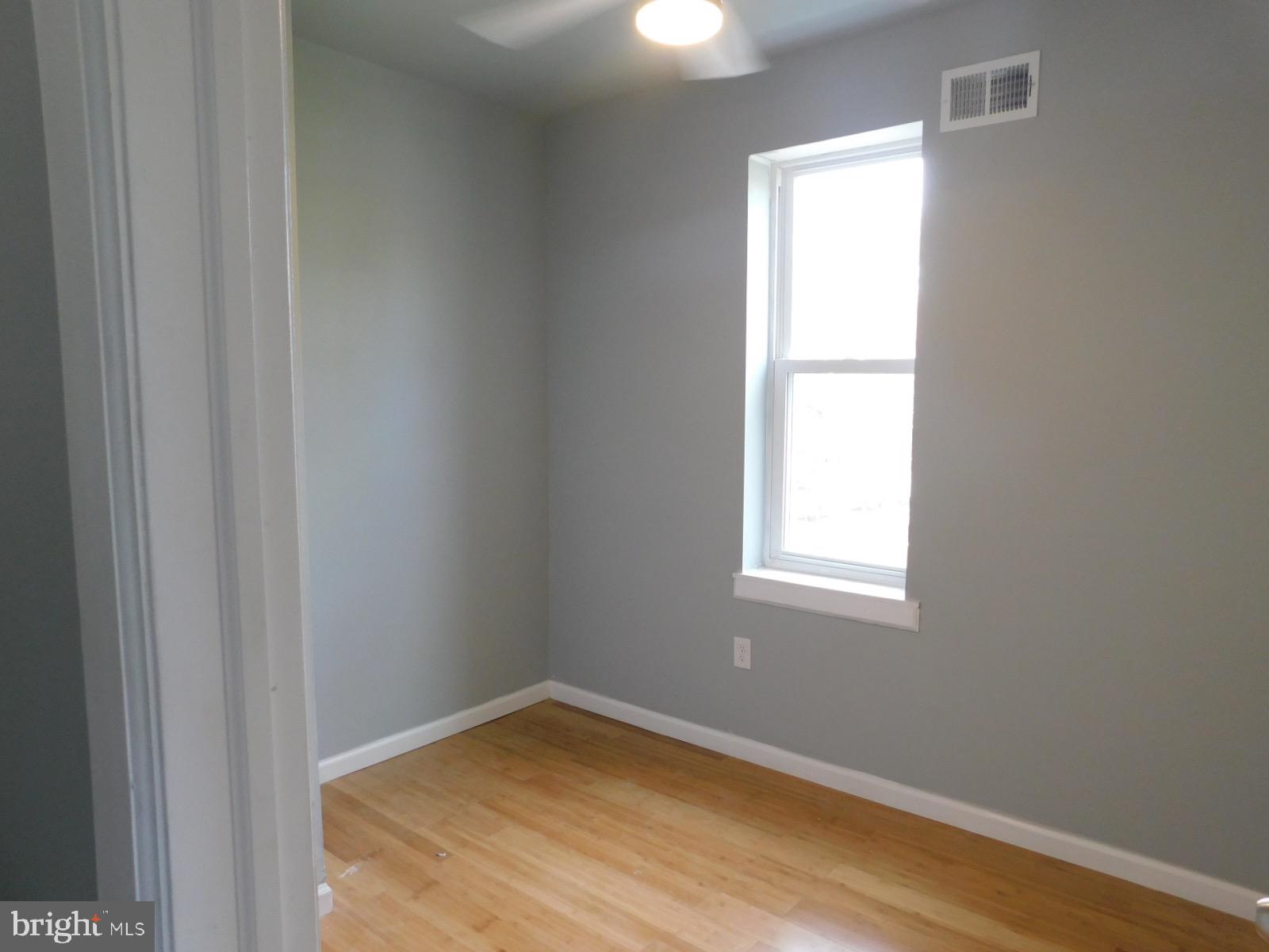 MILL CREEK - Residential