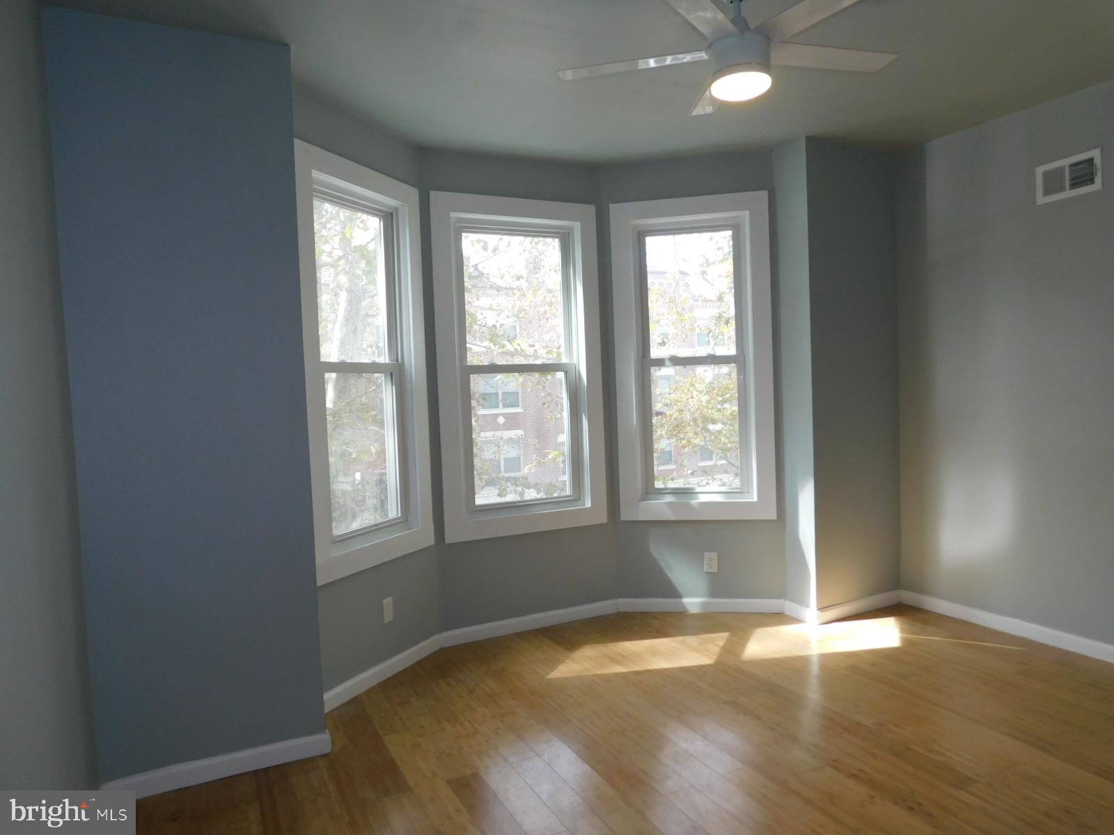 MILL CREEK - Residential