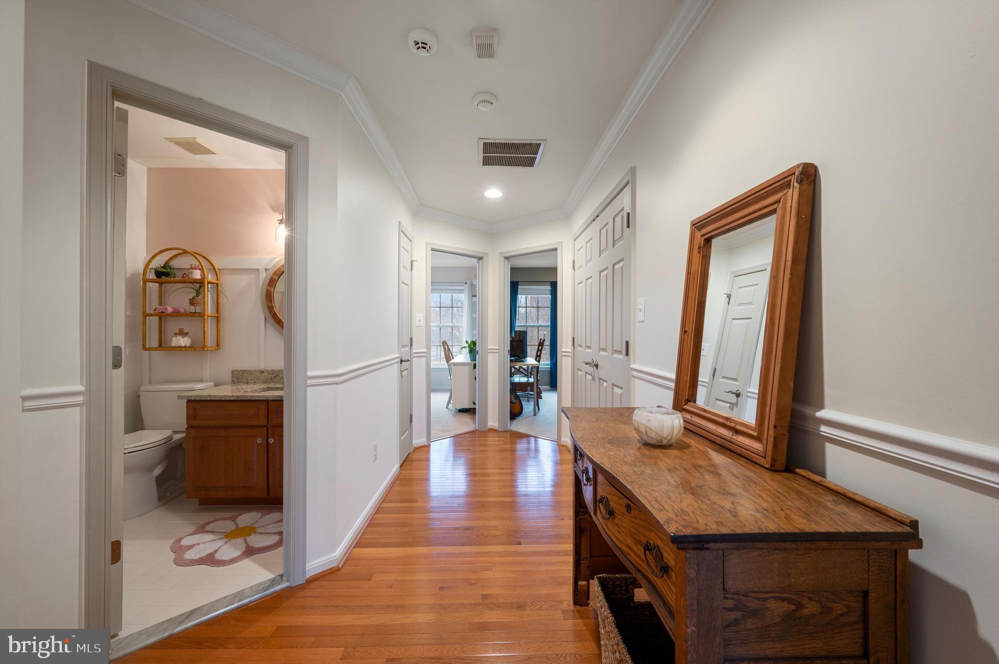 LANSDOWNE ON THE POTOMAC - Residential