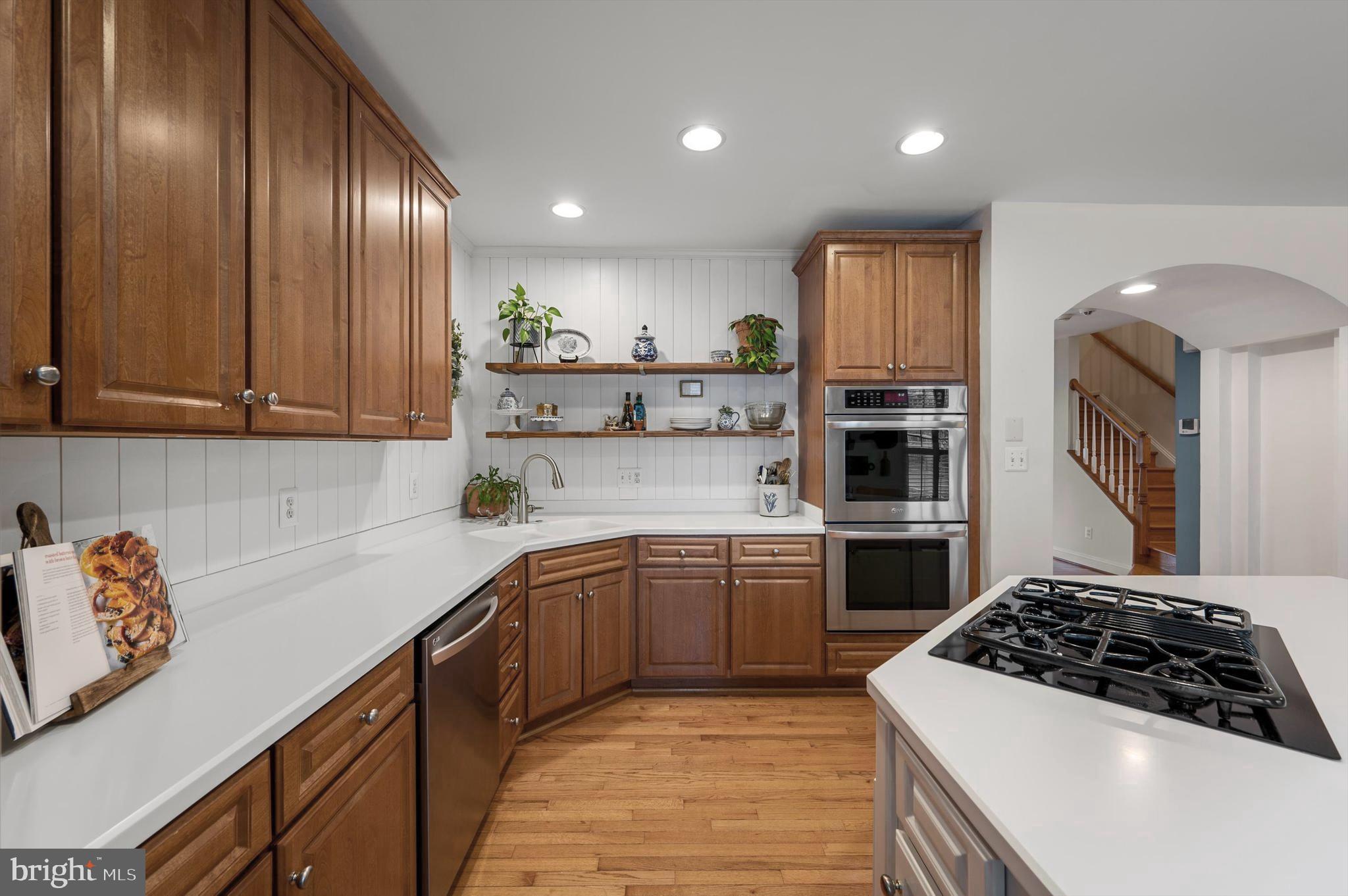 LANSDOWNE ON THE POTOMAC - Residential