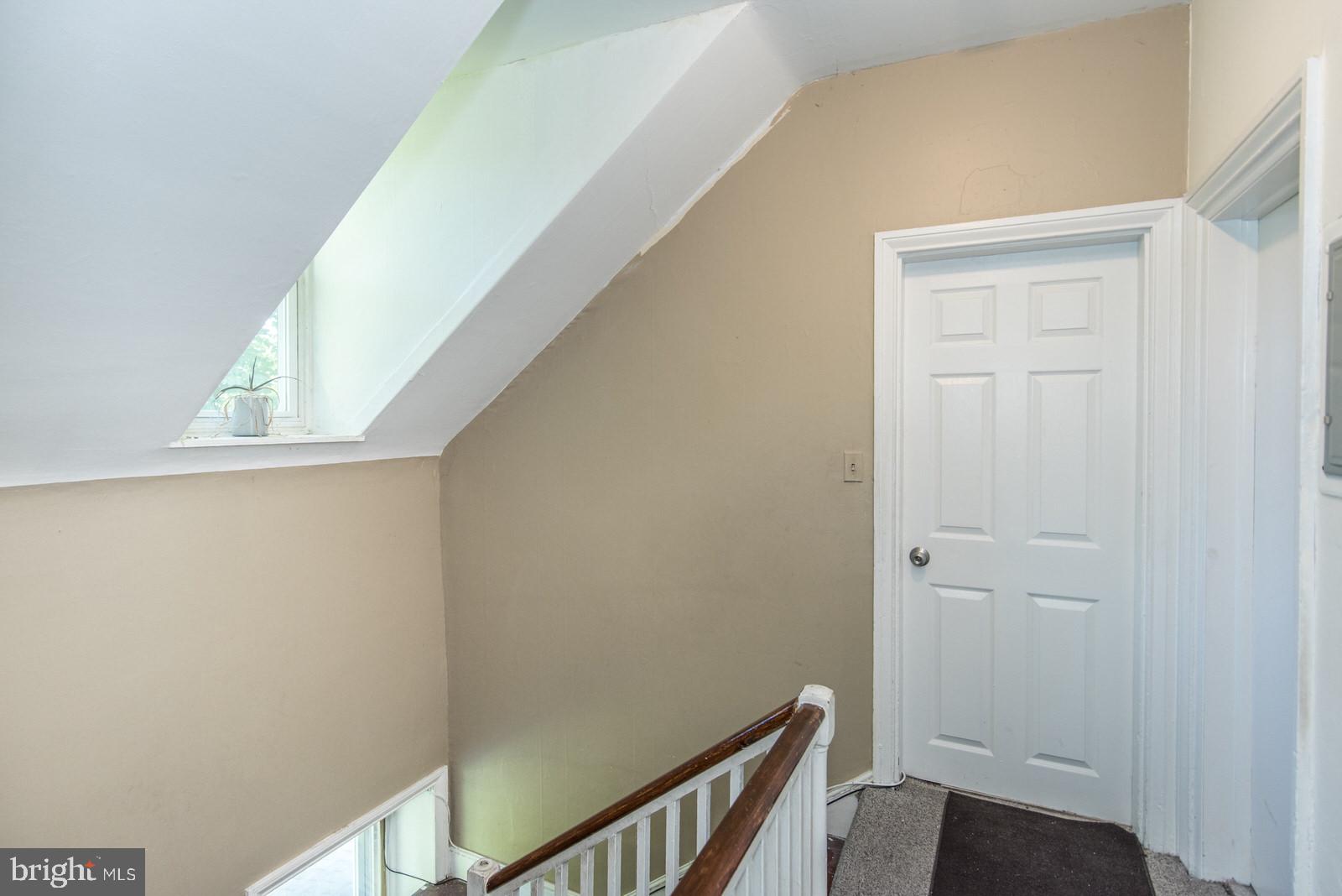 TORRESDALE MANOR - Land