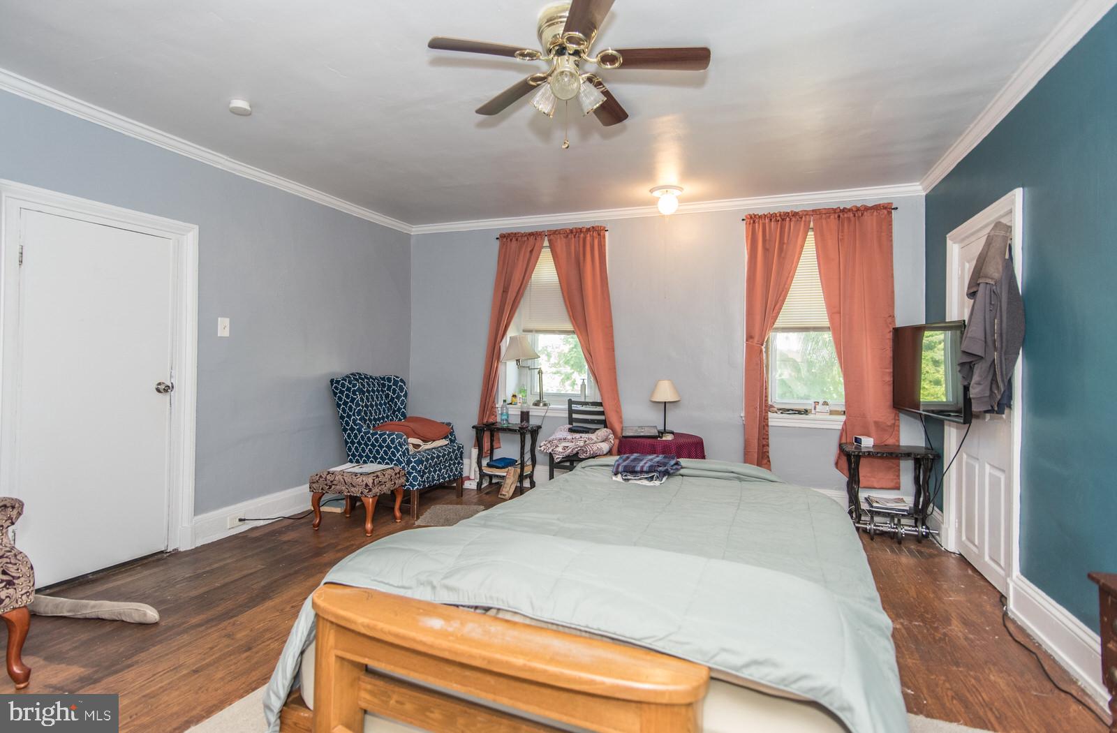TORRESDALE MANOR - Land