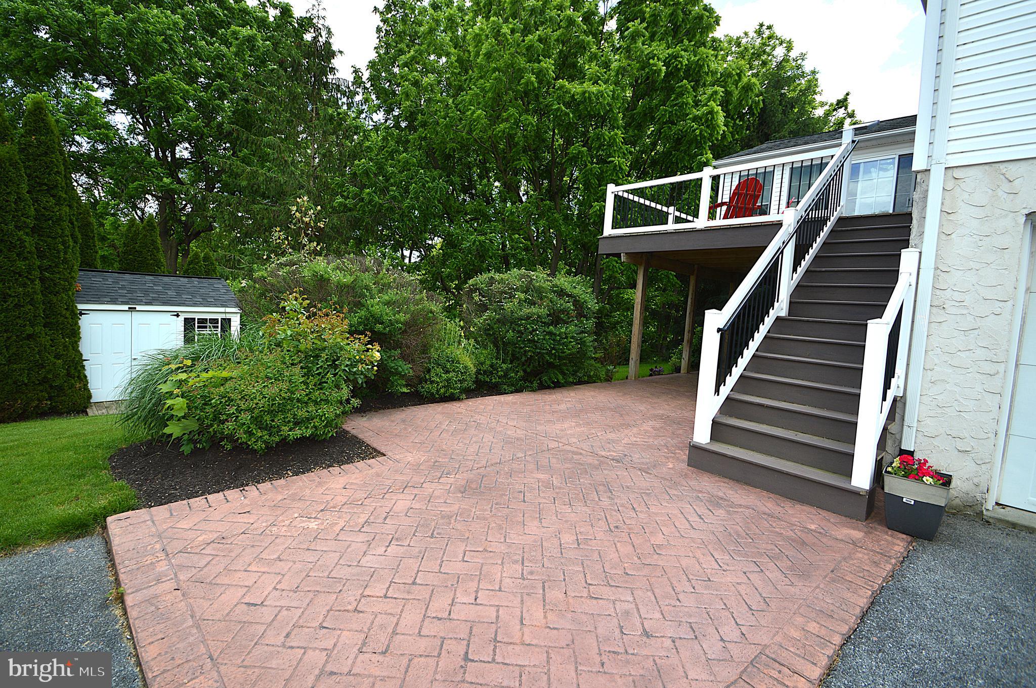 MALLARD PONDS - Residential