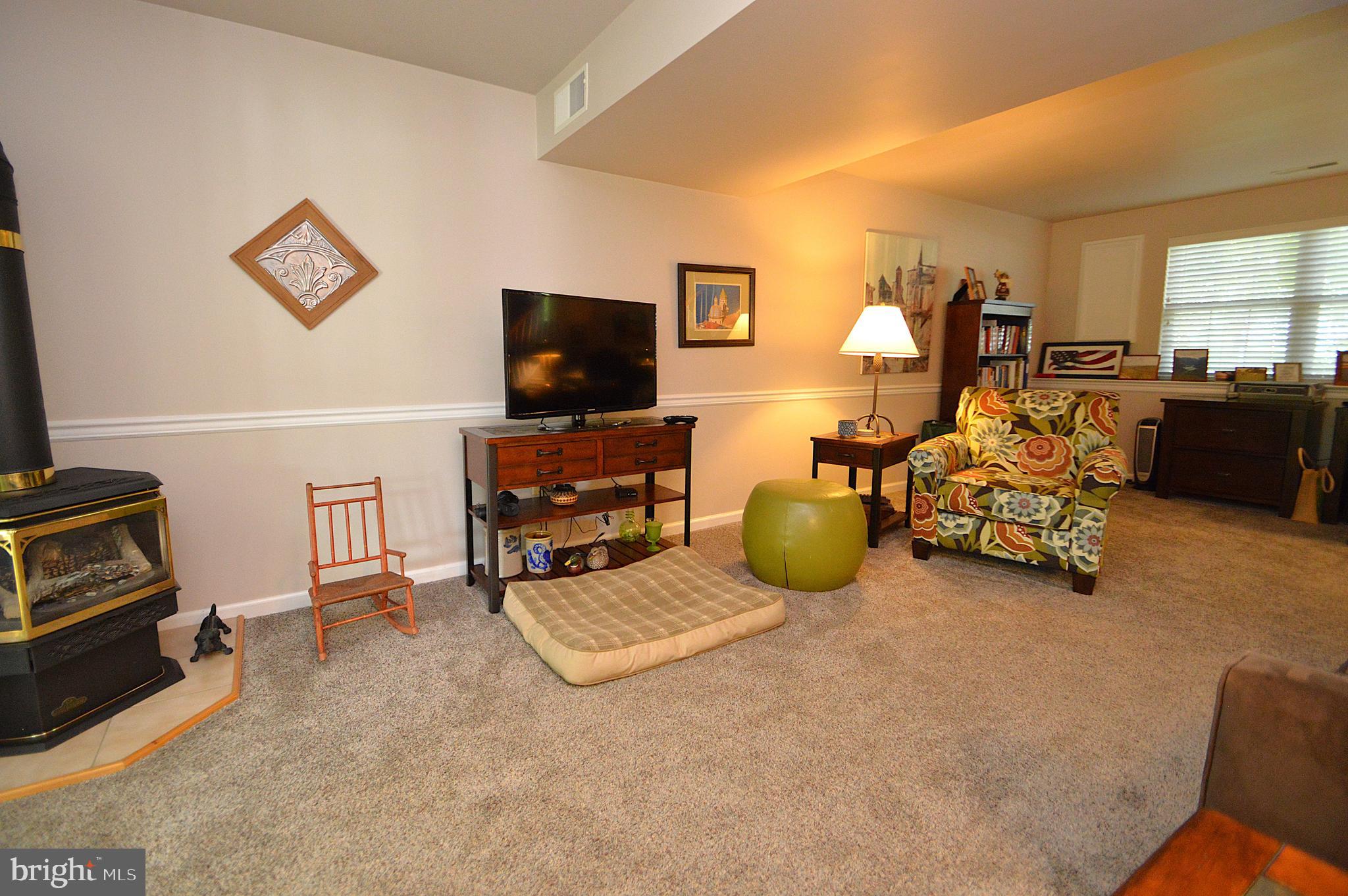 MALLARD PONDS - Residential