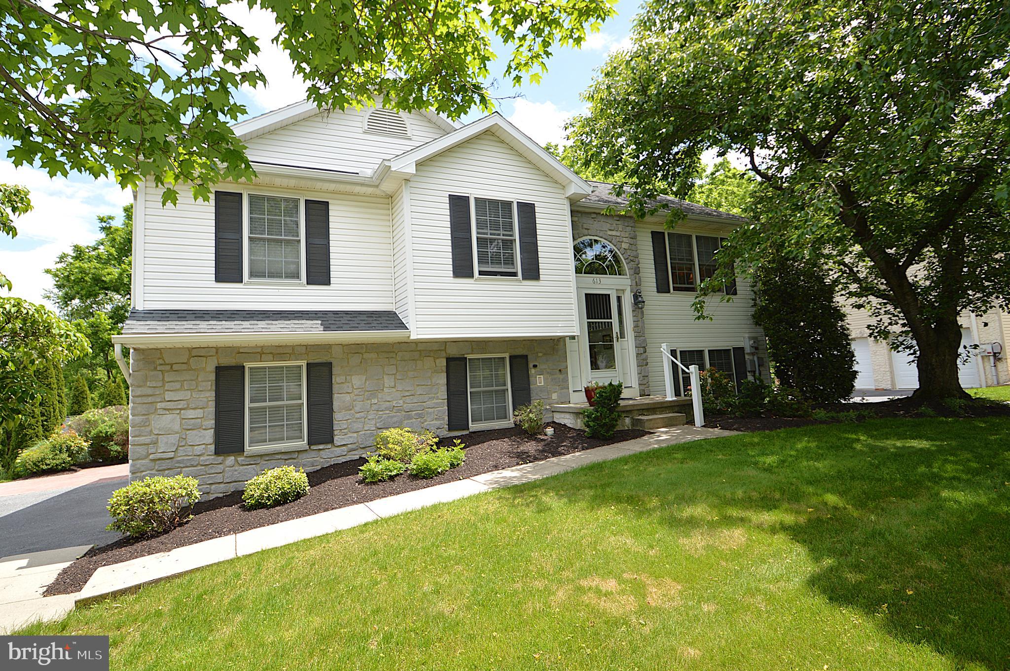 MALLARD PONDS - Residential