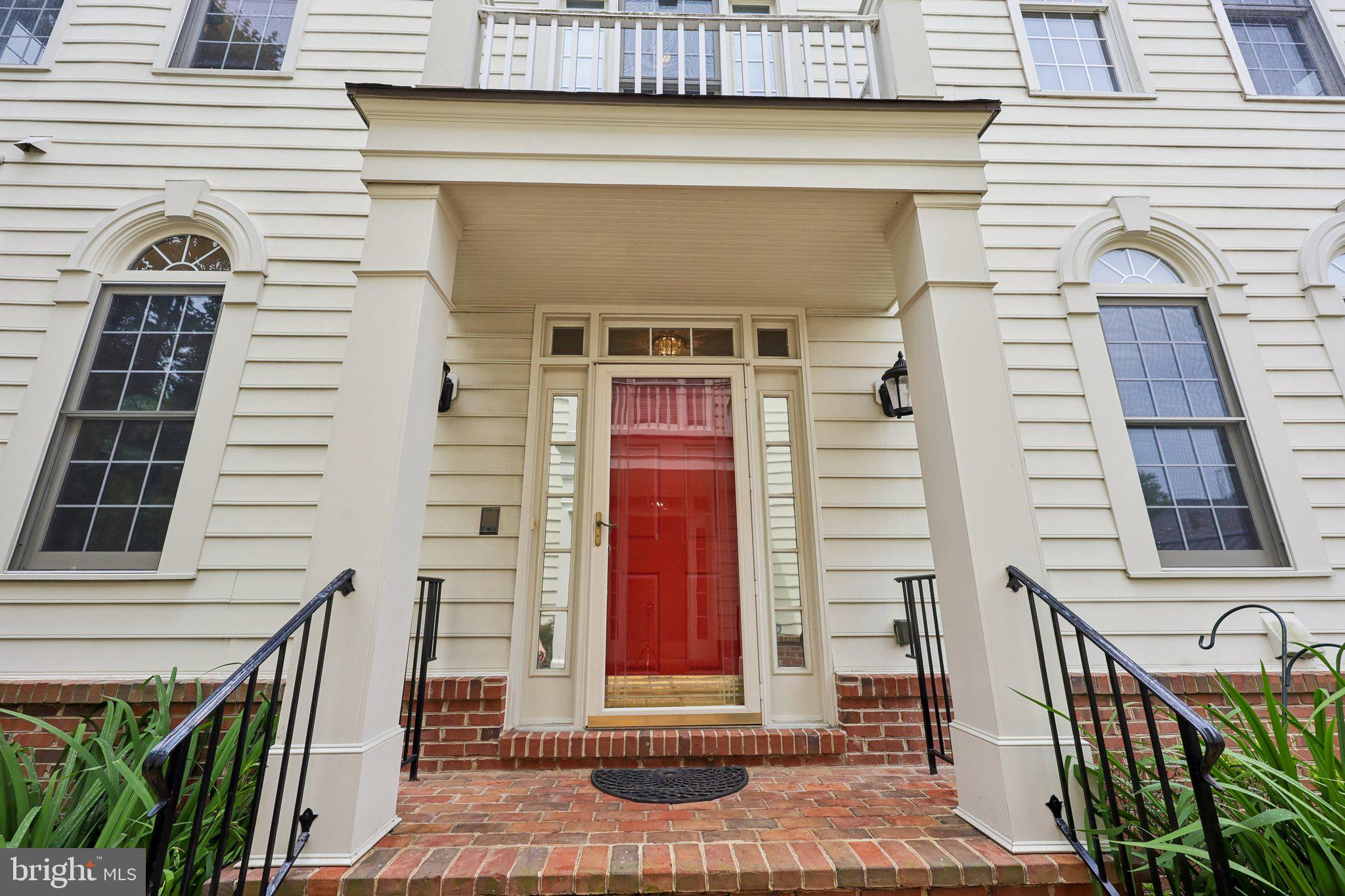 KENTLANDS MIDTOWN - Residential