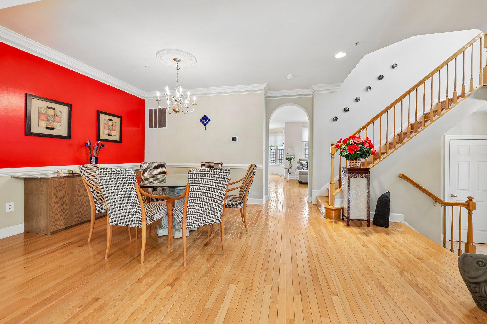 KENTLANDS MIDTOWN - Residential