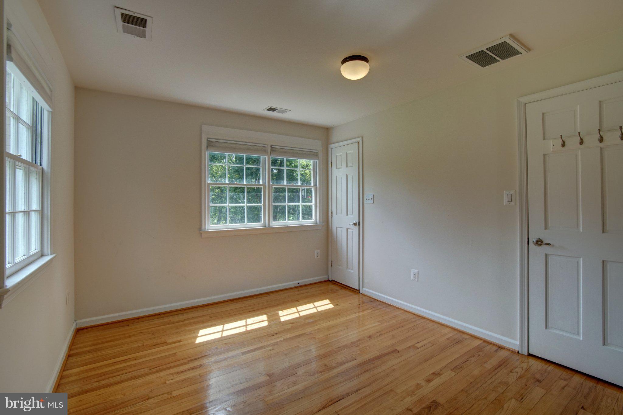 OLIVER ESTATES - Residential