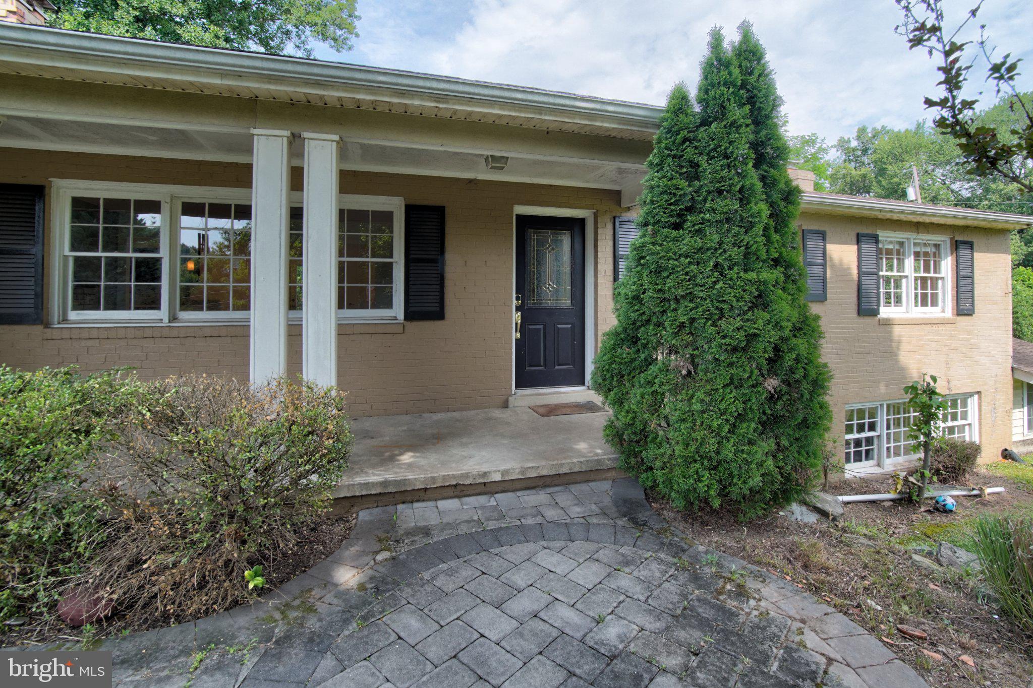 OLIVER ESTATES - Residential
