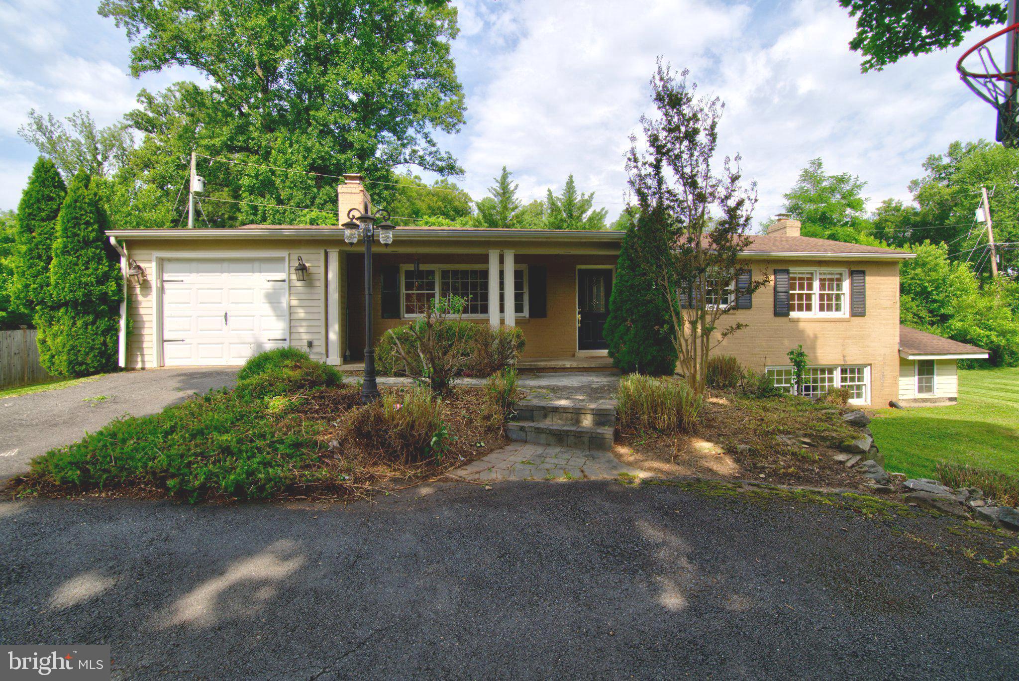 OLIVER ESTATES - Residential