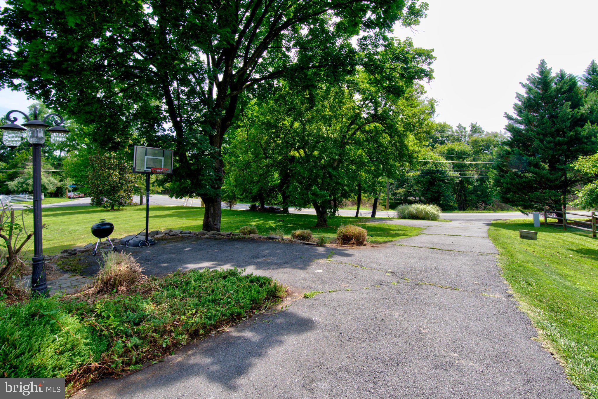 OLIVER ESTATES - Residential