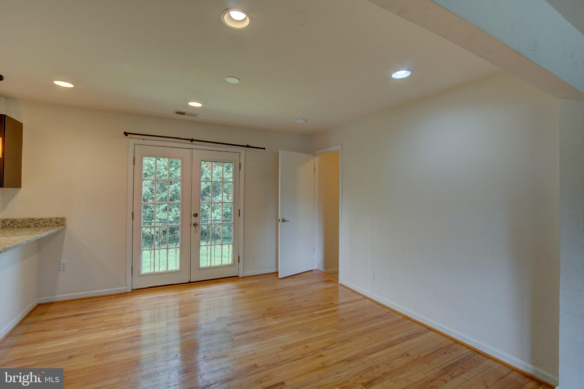 OLIVER ESTATES - Residential