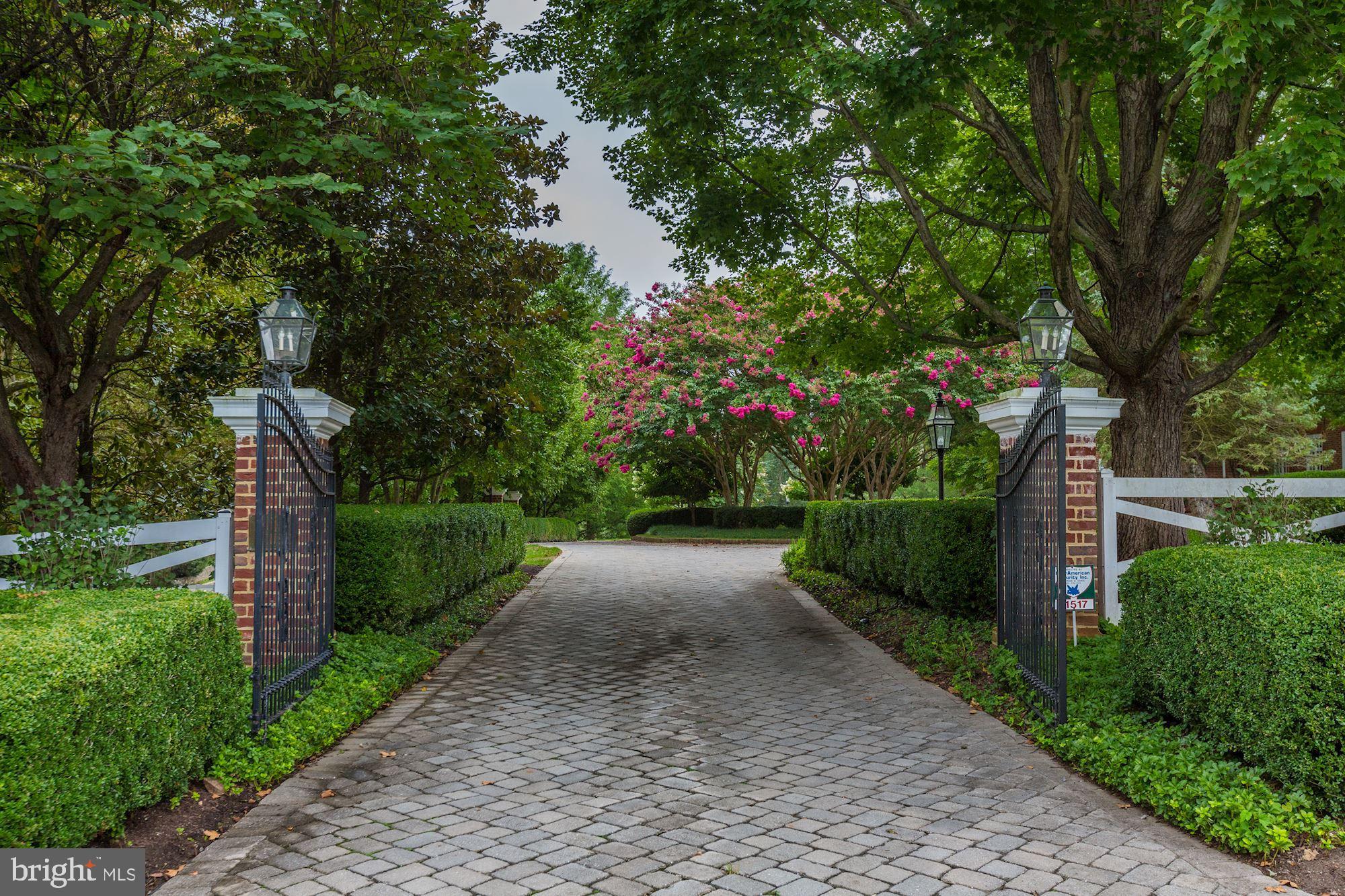 VIERS MILL VILLAGE - Residential