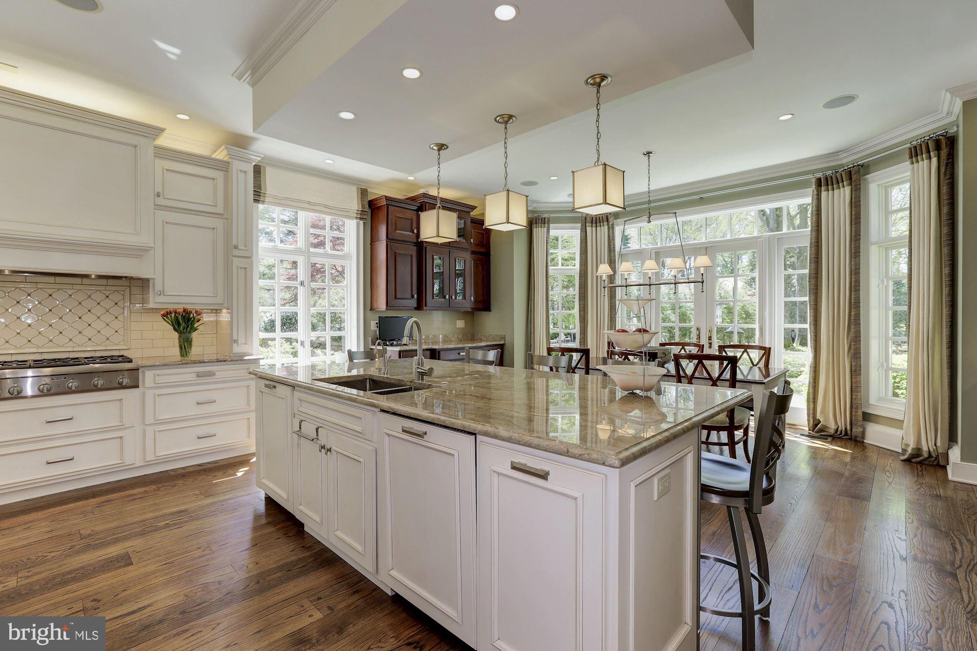 VIERS MILL VILLAGE - Residential